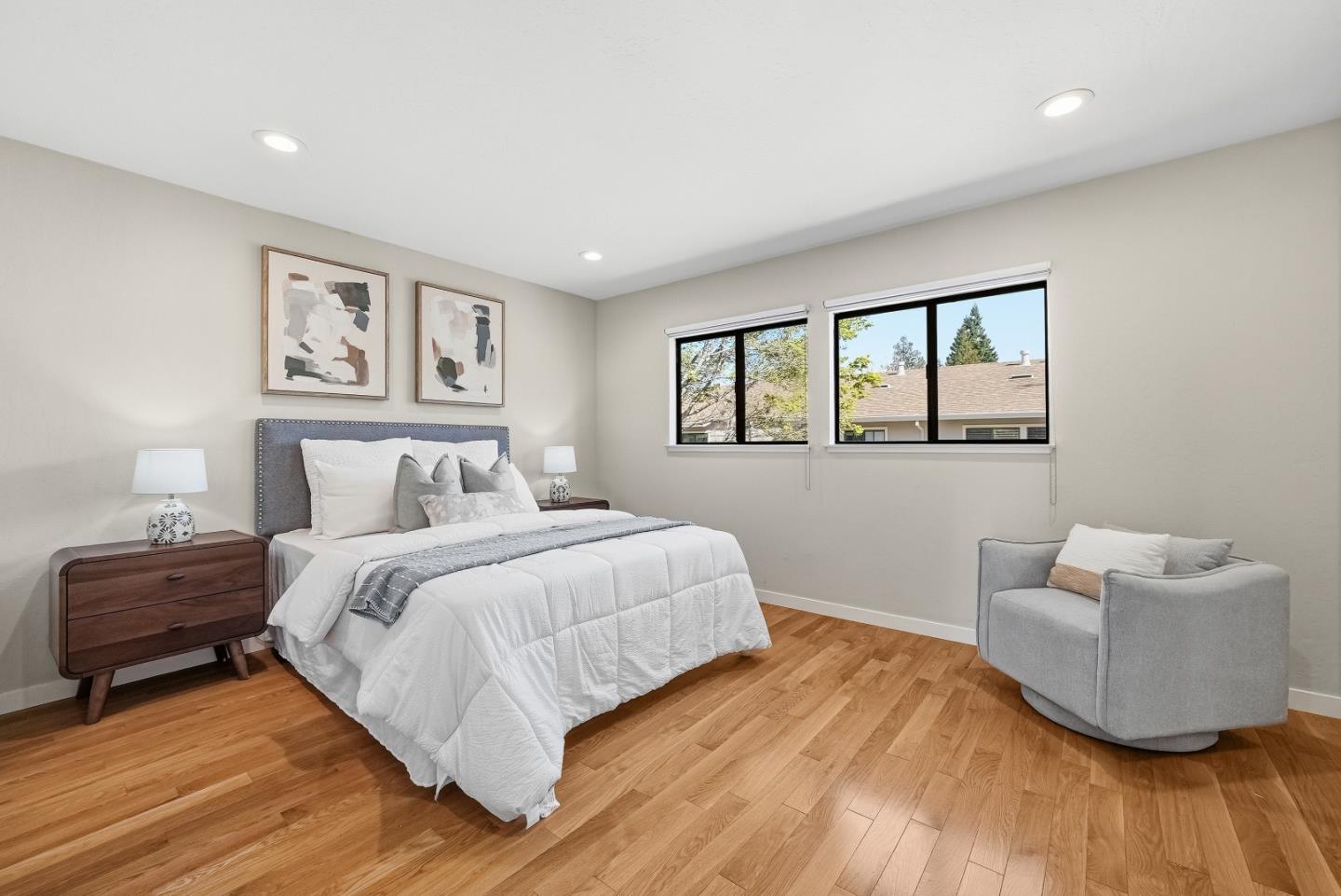 Detail Gallery Image 15 of 34 For 1983 San Luis Ave #22,  Mountain View,  CA 94043 - 2 Beds | 2/1 Baths