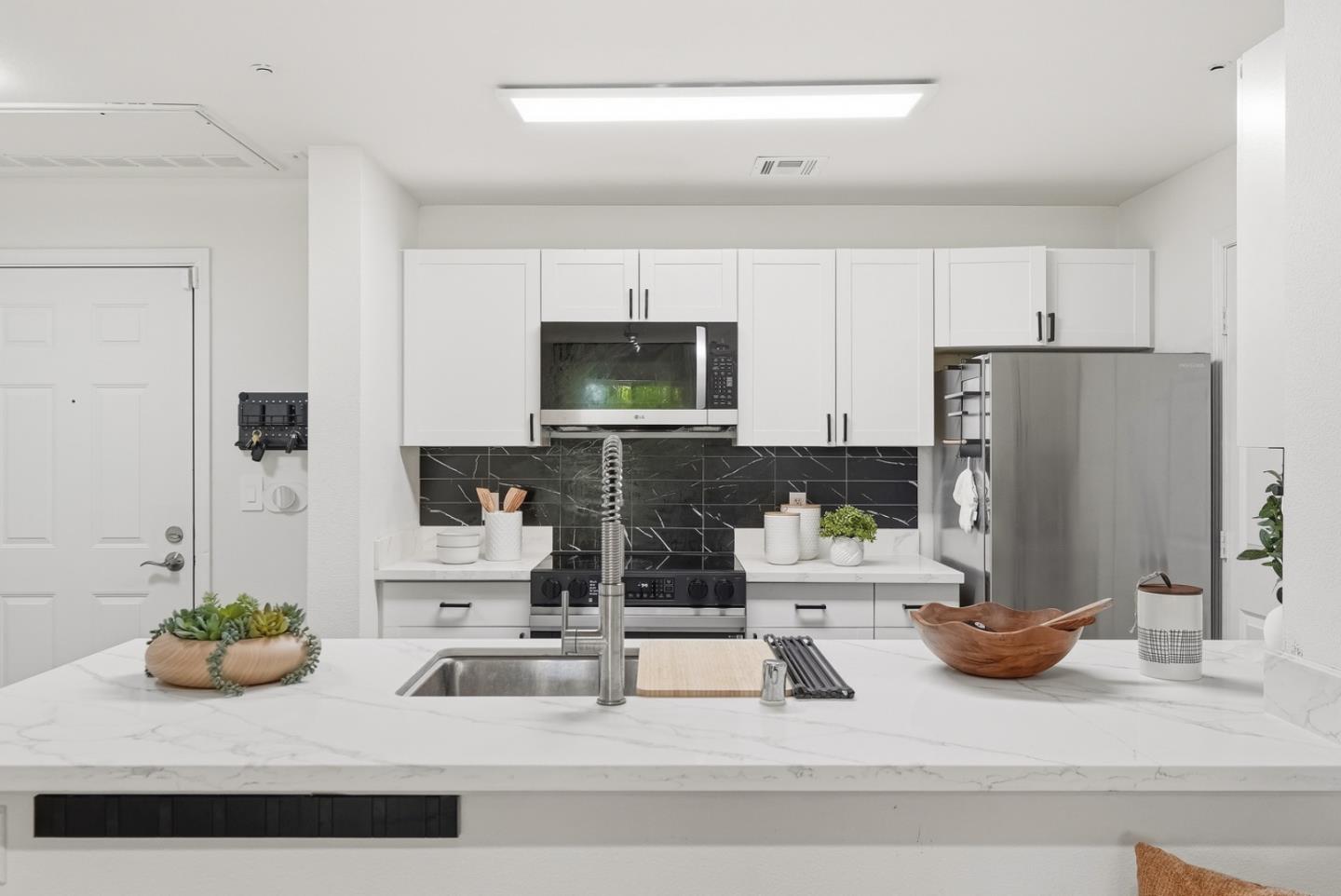 Photo #14: ML82038852 Listing: Photo #14