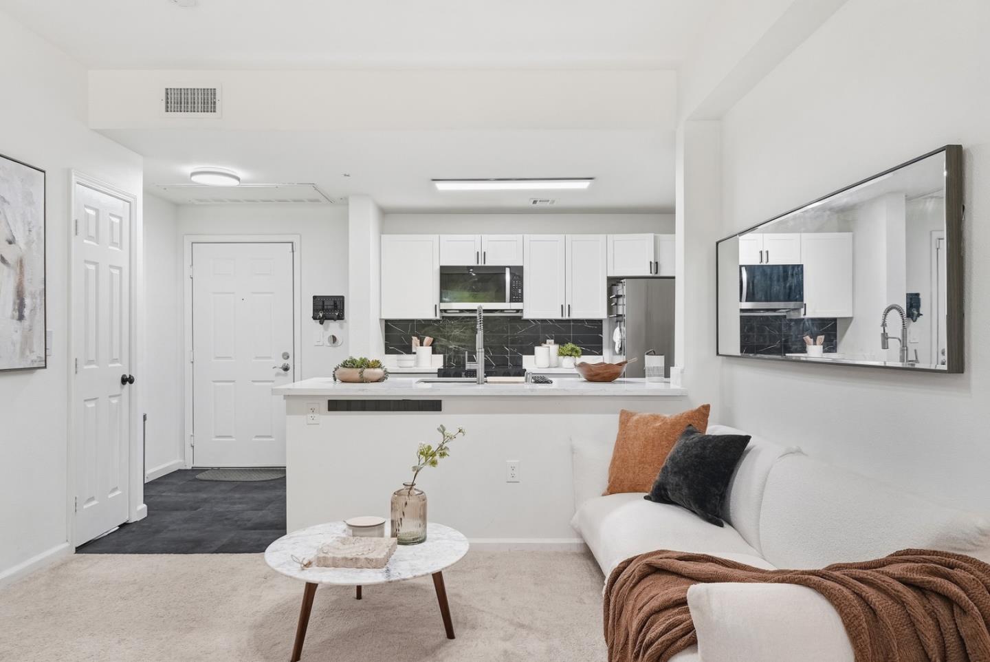 Photo #6: ML82038852 Listing: Photo #6