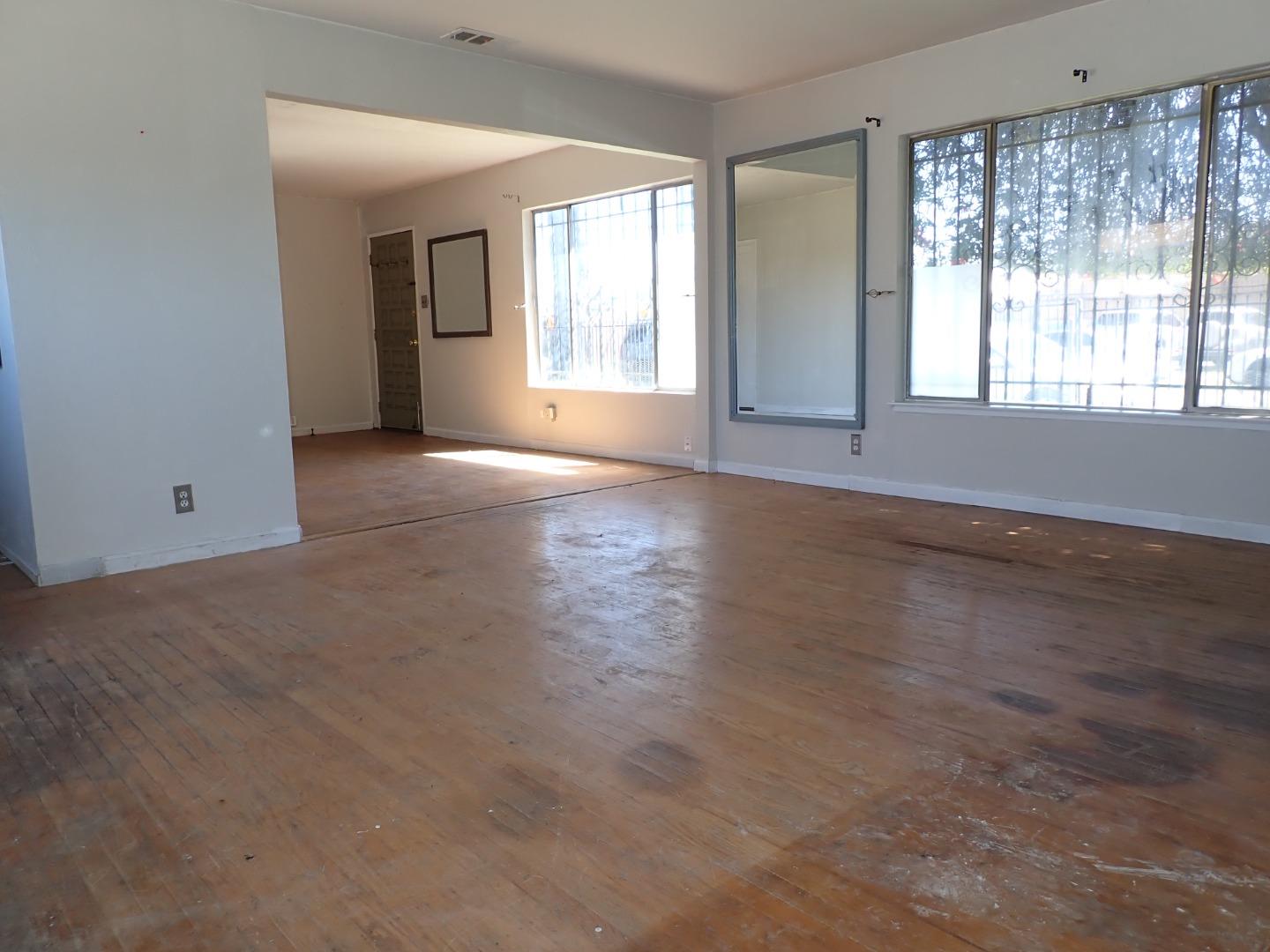 901 92nd Avenue, Oakland, CA, 94603