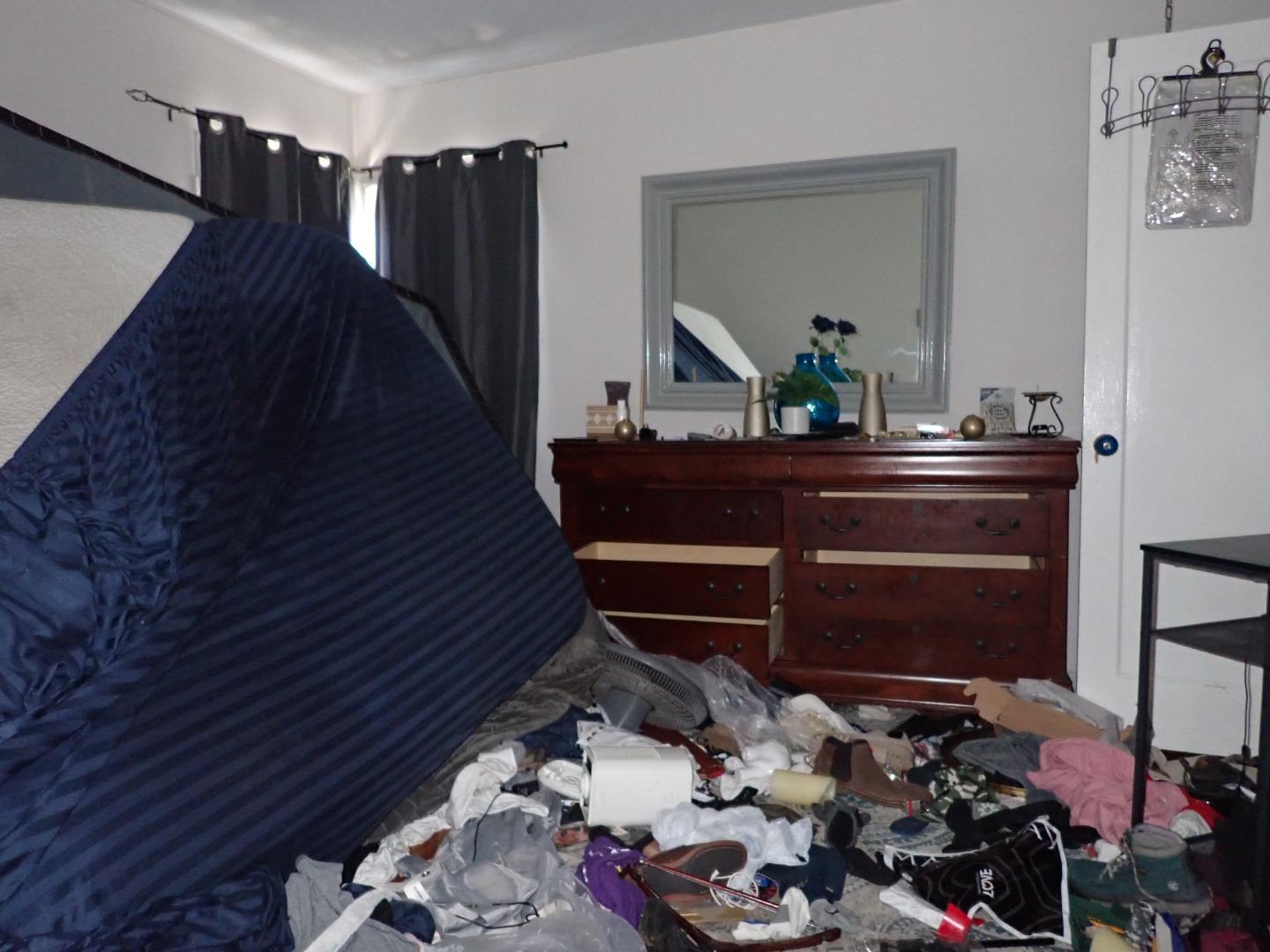 Detail Gallery Image 7 of 12 For 901 92nd Ave, Oakland,  CA 94603 - 3 Beds | 1 Baths