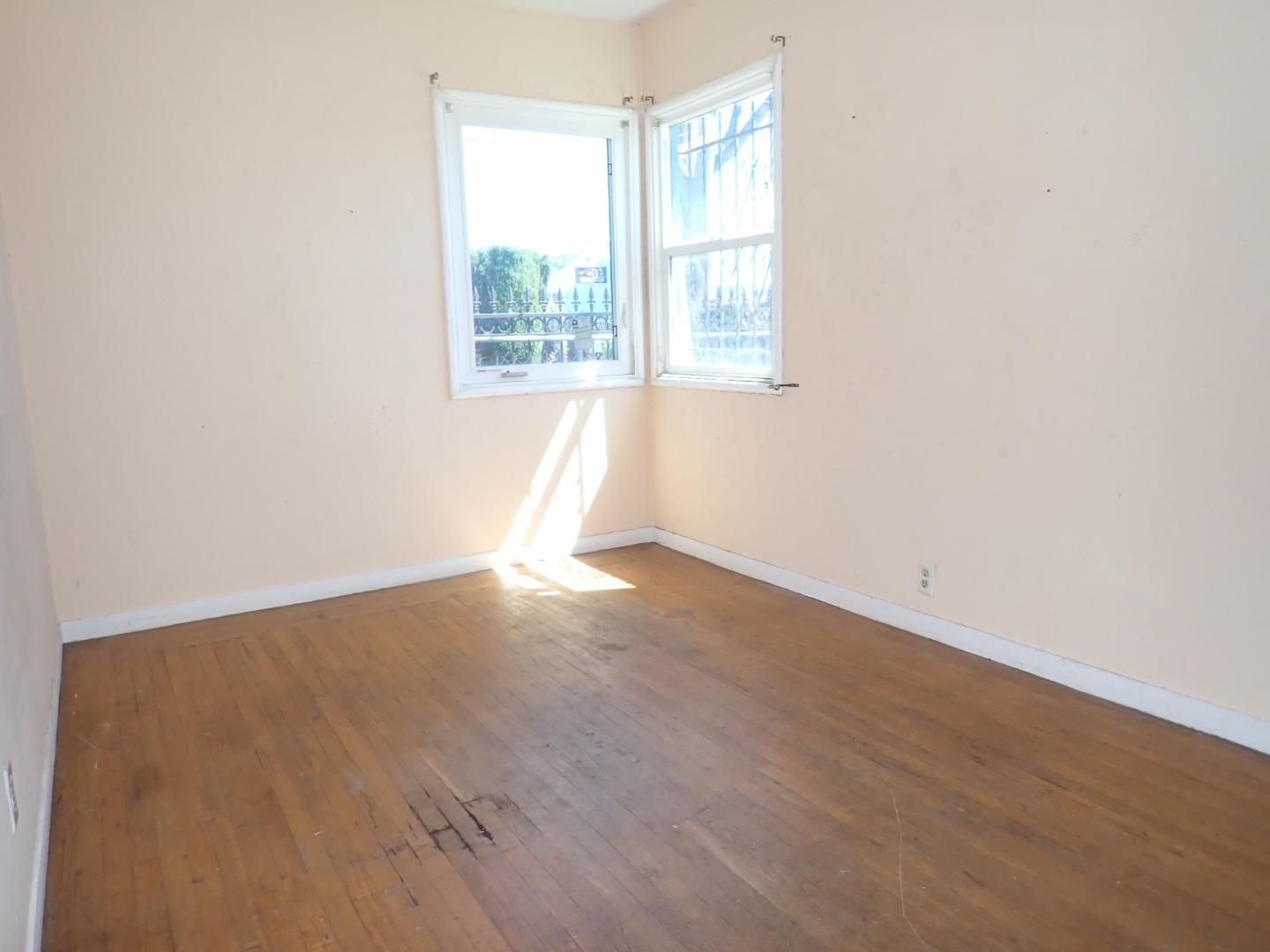 901 92nd Avenue, Oakland, CA, 94603