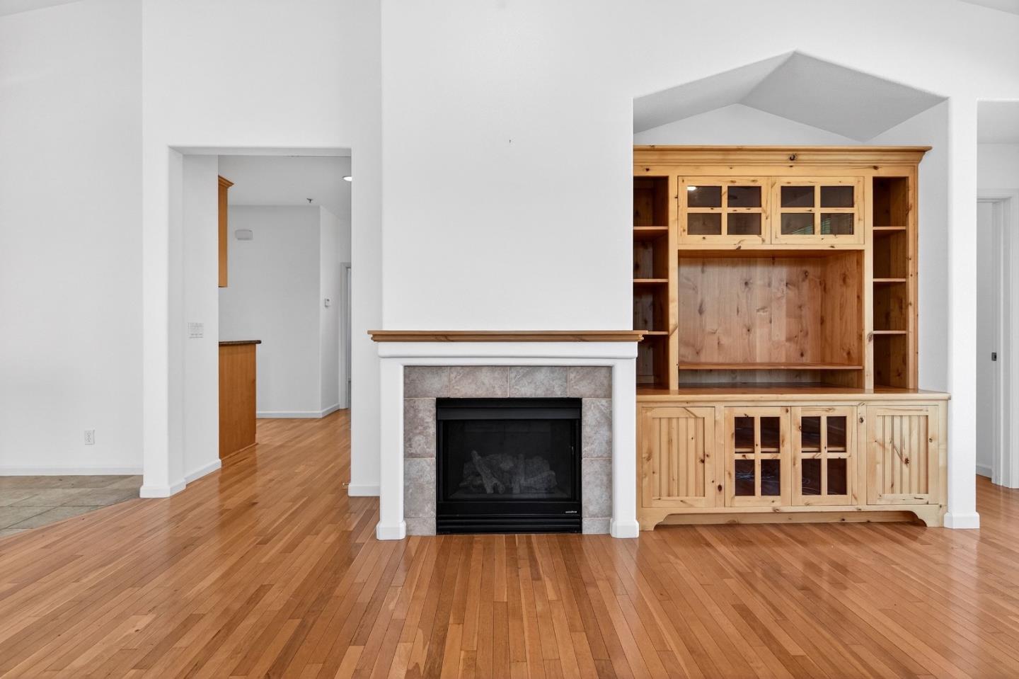 Detail Gallery Image 12 of 35 For 18 Pajaro Vista Ct, Watsonville,  CA 95076 - 3 Beds | 2 Baths