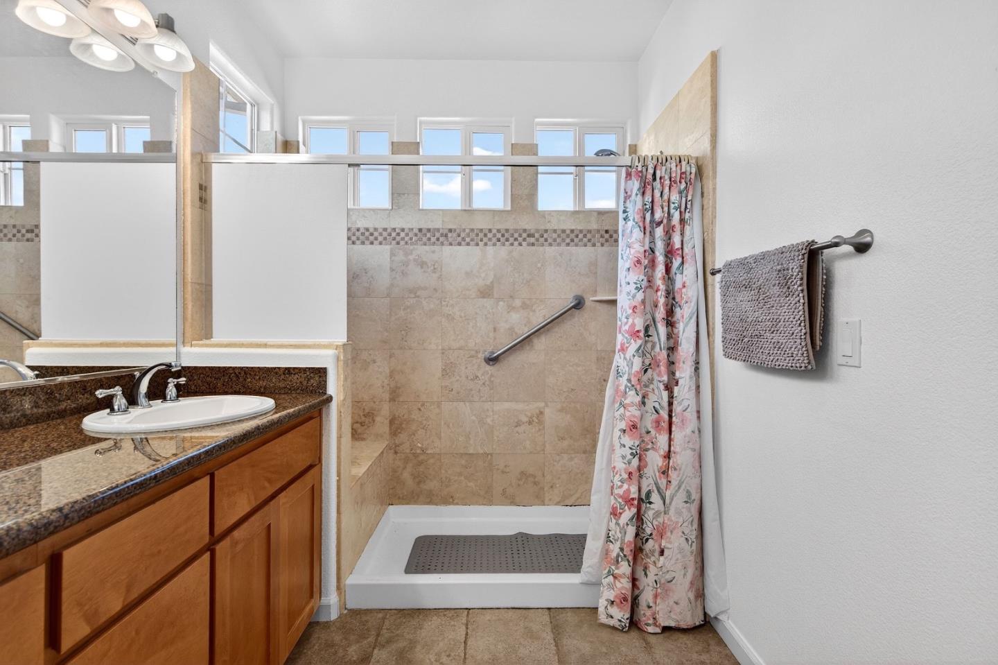 Detail Gallery Image 28 of 35 For 18 Pajaro Vista Ct, Watsonville,  CA 95076 - 3 Beds | 2 Baths