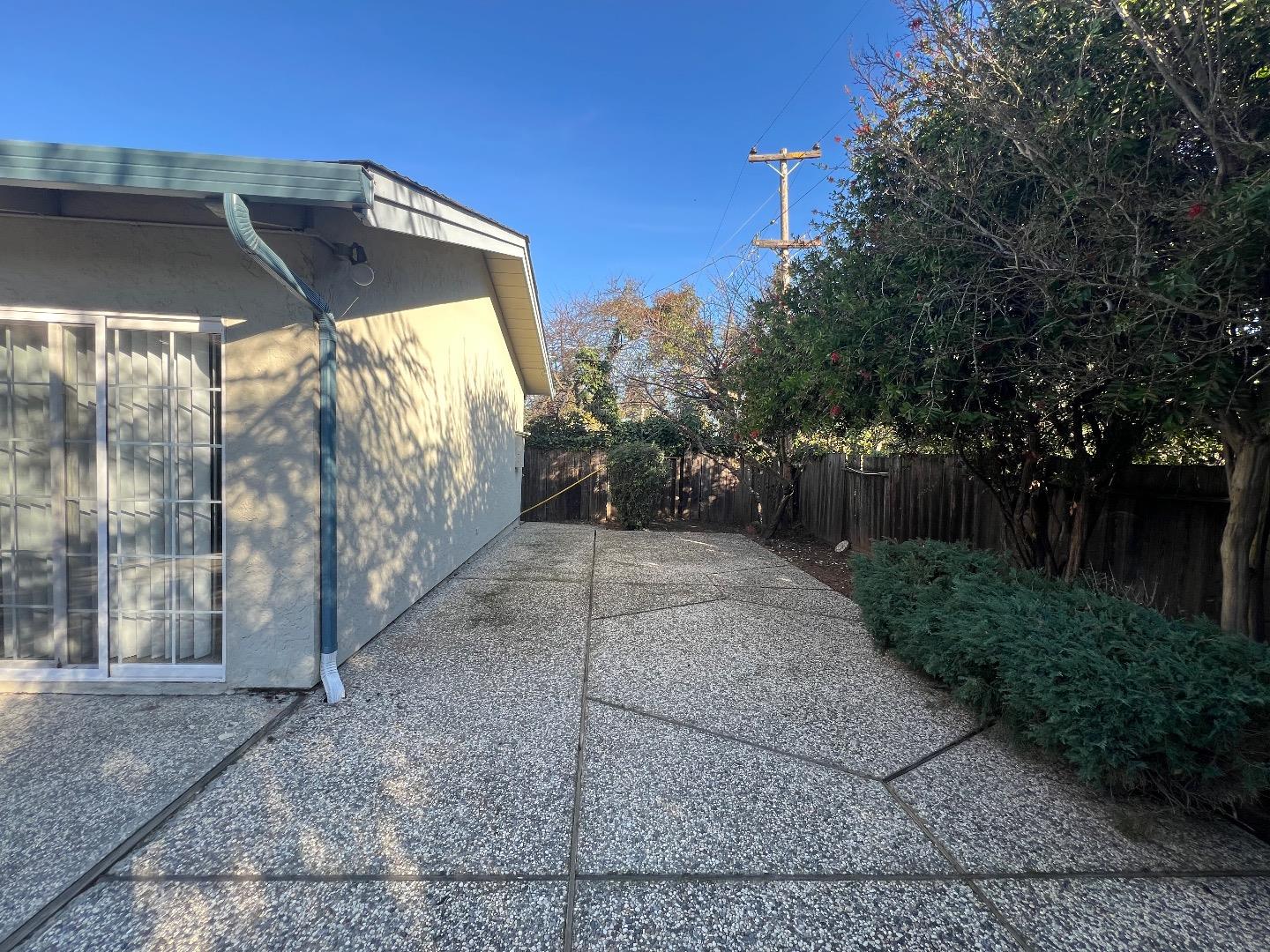 Detail Gallery Image 16 of 18 For 6484 Camelia Dr, San Jose,  CA 95120 - 4 Beds | 2 Baths