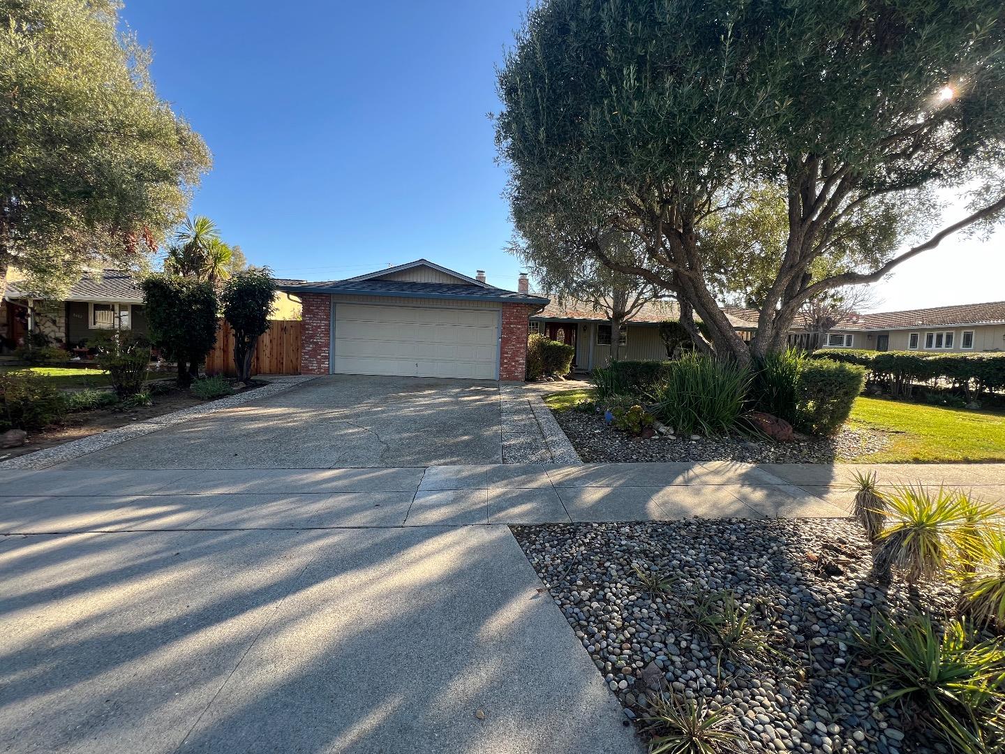 6484 Camelia Drive, San Jose, CA, 95120