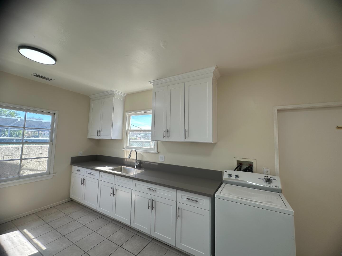 Detail Gallery Image 4 of 27 For 1332 E Las Tunas Dr, San Gabriel,  CA 91776 - – Beds | – Baths