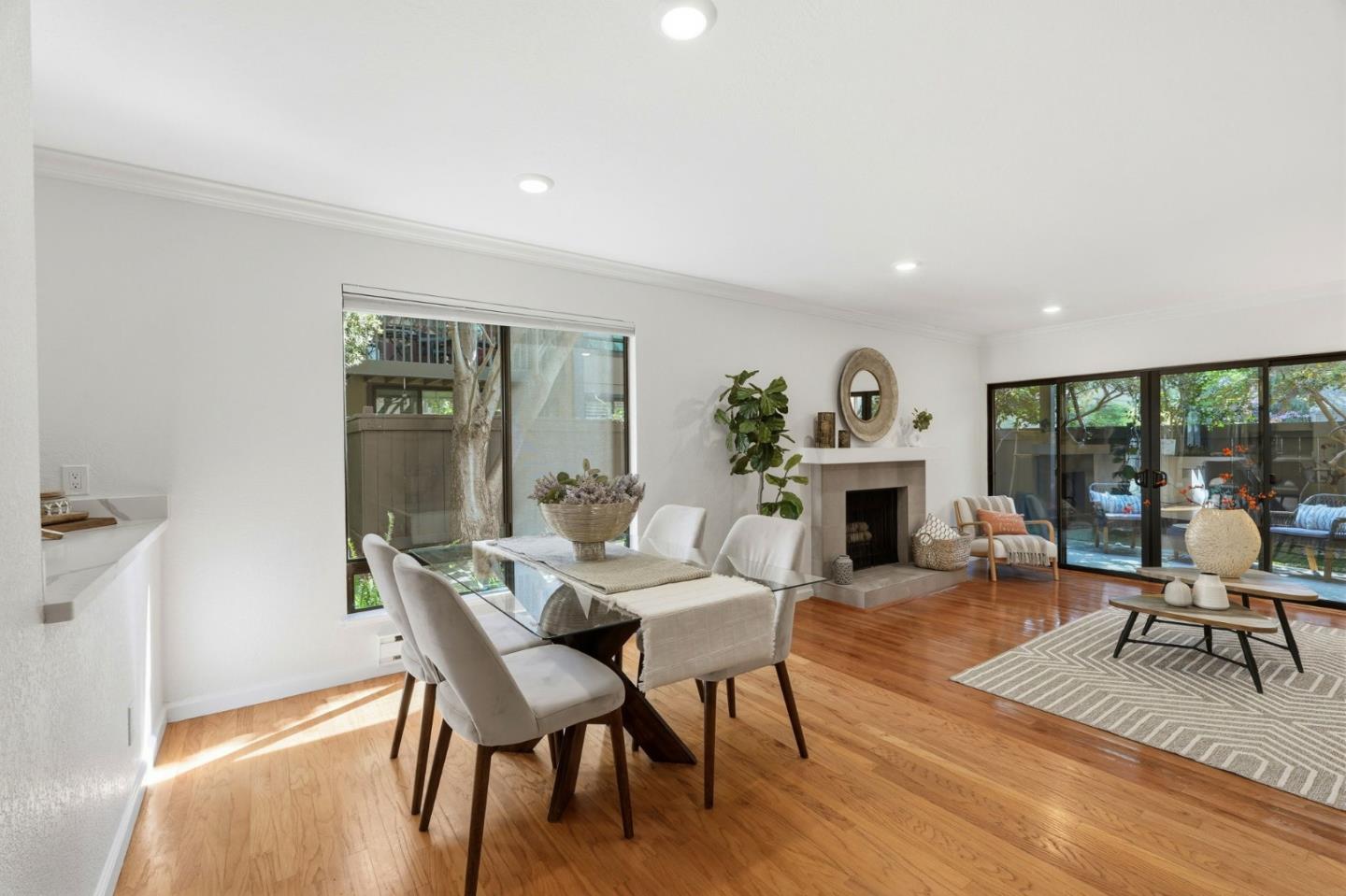 Photo #16: ML82038867 Listing: Photo #16