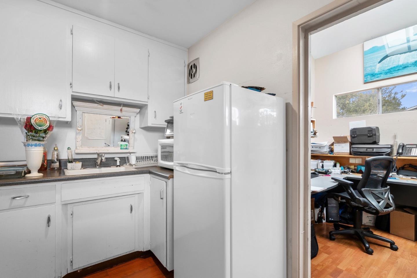 Detail Gallery Image 27 of 35 For 3811 Portola Dr, Santa Cruz,  CA 95062 - – Beds | – Baths