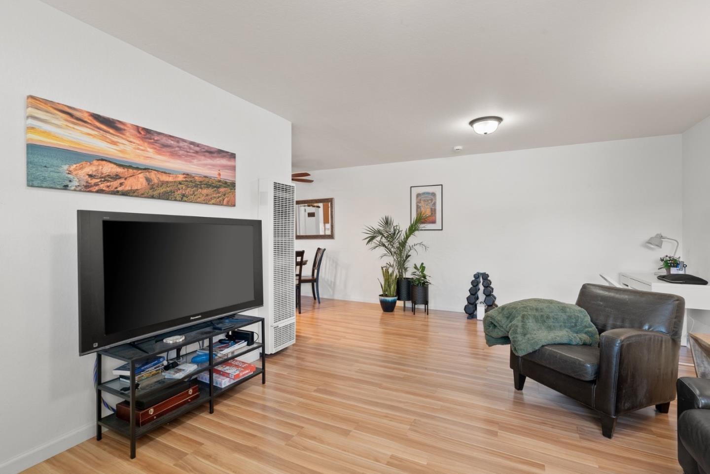 Detail Gallery Image 113 of 173 For 420 Capitola Road Ext, Santa Cruz,  CA 95062 - – Beds | – Baths