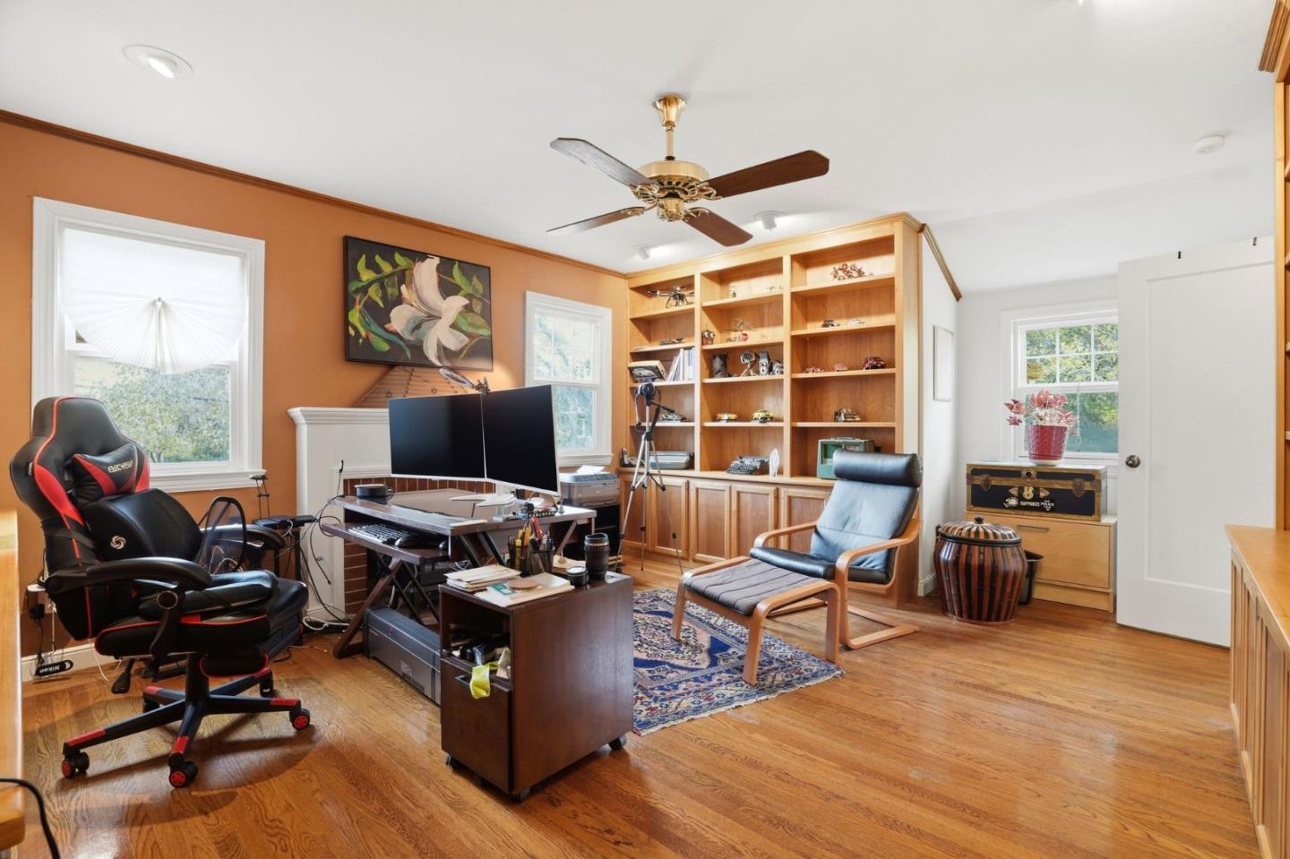 Detail Gallery Image 21 of 33 For 2001 Sharon Ave, Belmont,  CA 94002 - 4 Beds | 2/1 Baths