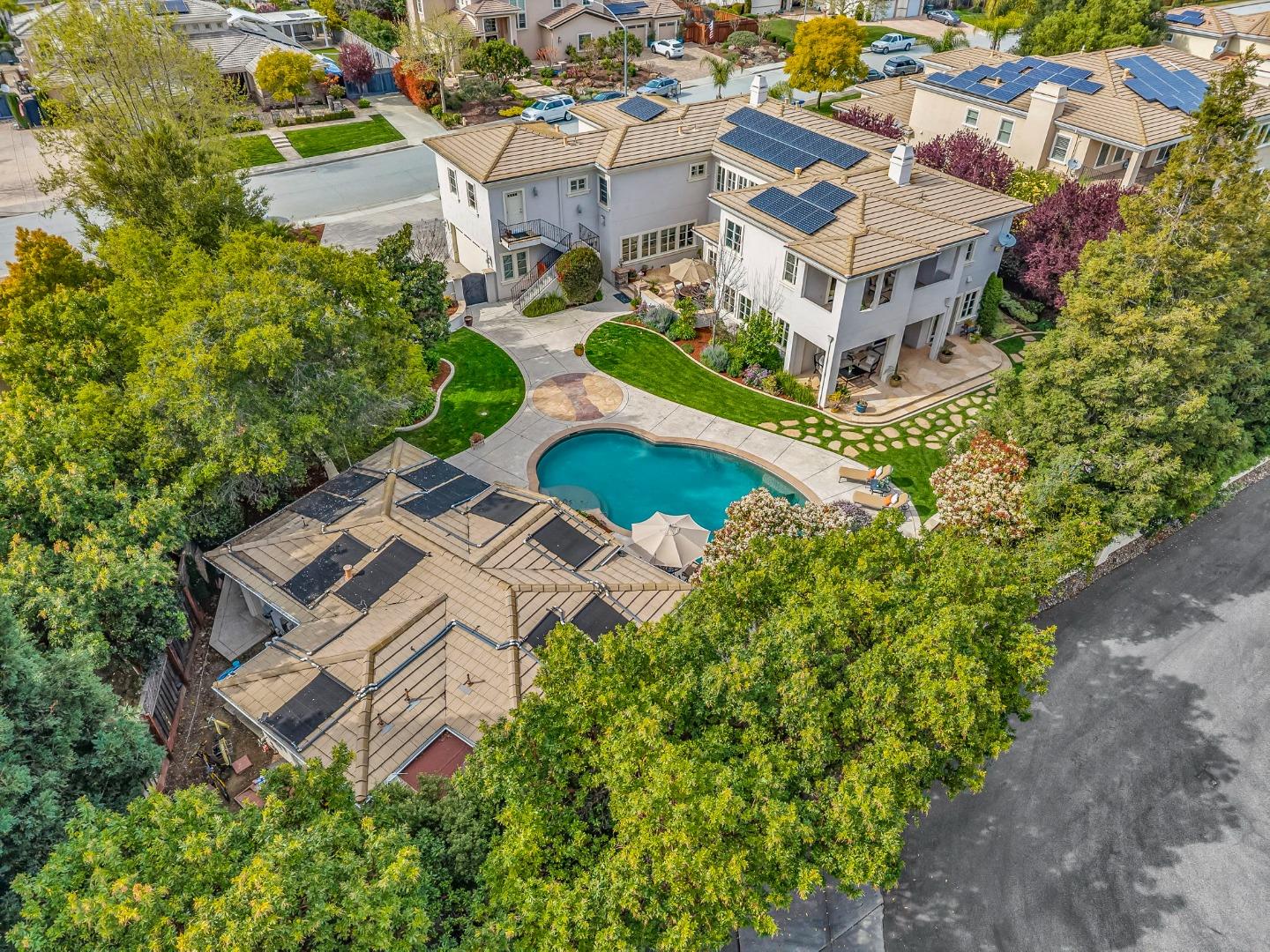 Detail Gallery Image 113 of 122 For 1850 Kickapoo Ct, Morgan Hill,  CA 95037 - 5 Beds | 5 Baths