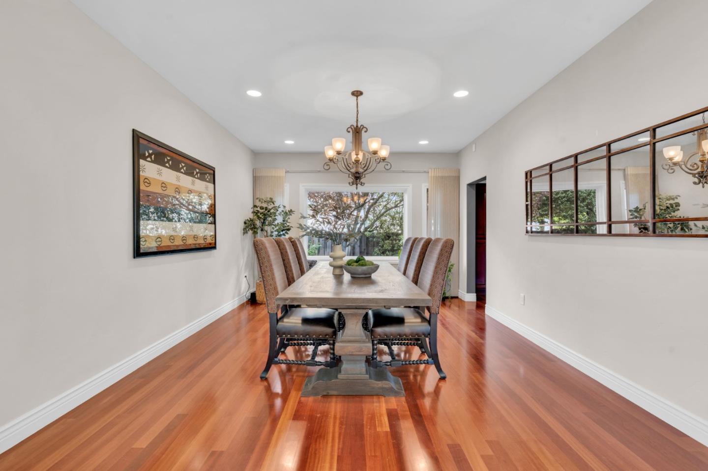 Detail Gallery Image 16 of 122 For 1850 Kickapoo Ct, Morgan Hill,  CA 95037 - 5 Beds | 5 Baths