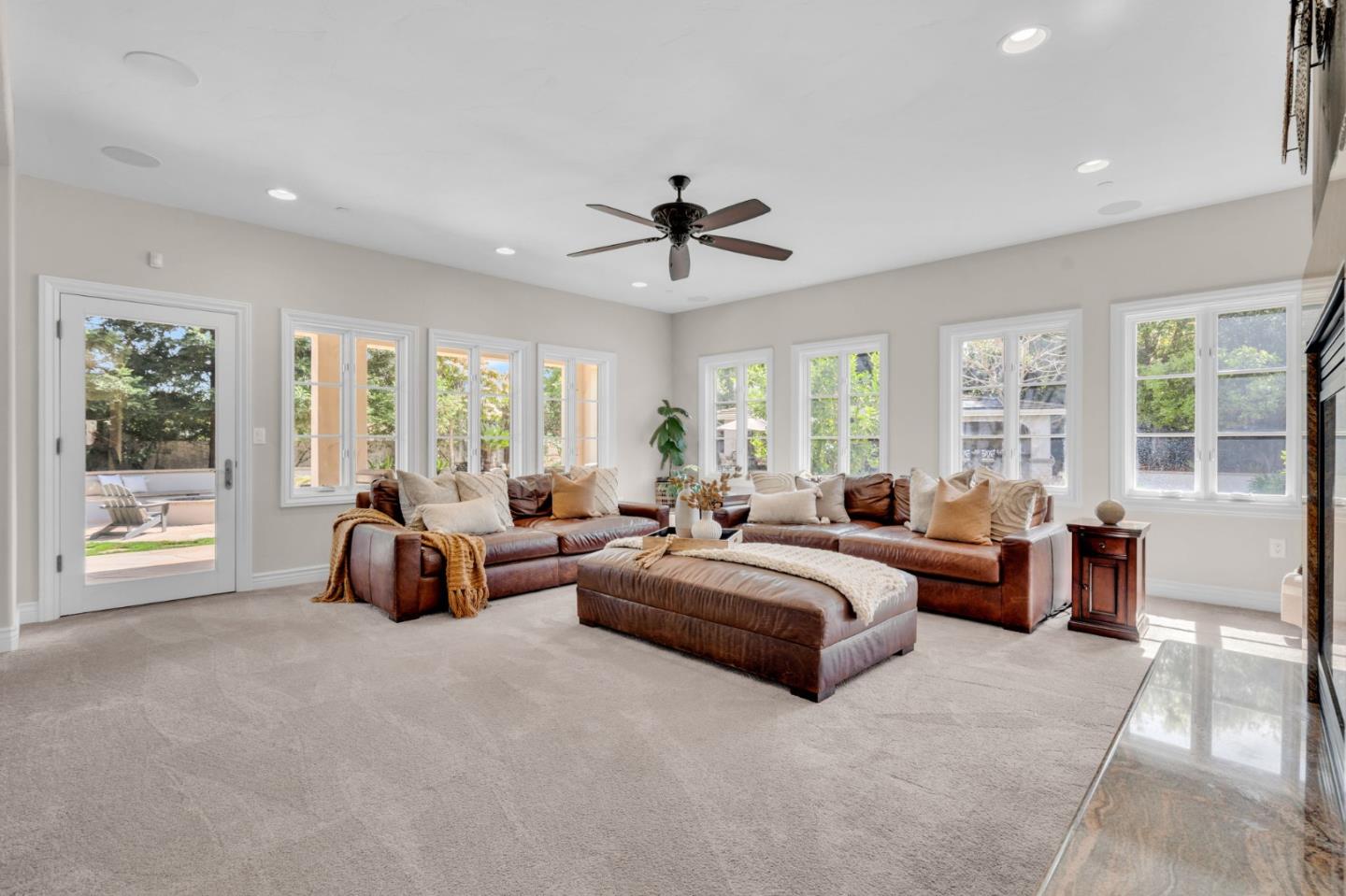 Detail Gallery Image 29 of 122 For 1850 Kickapoo Ct, Morgan Hill,  CA 95037 - 5 Beds | 5 Baths