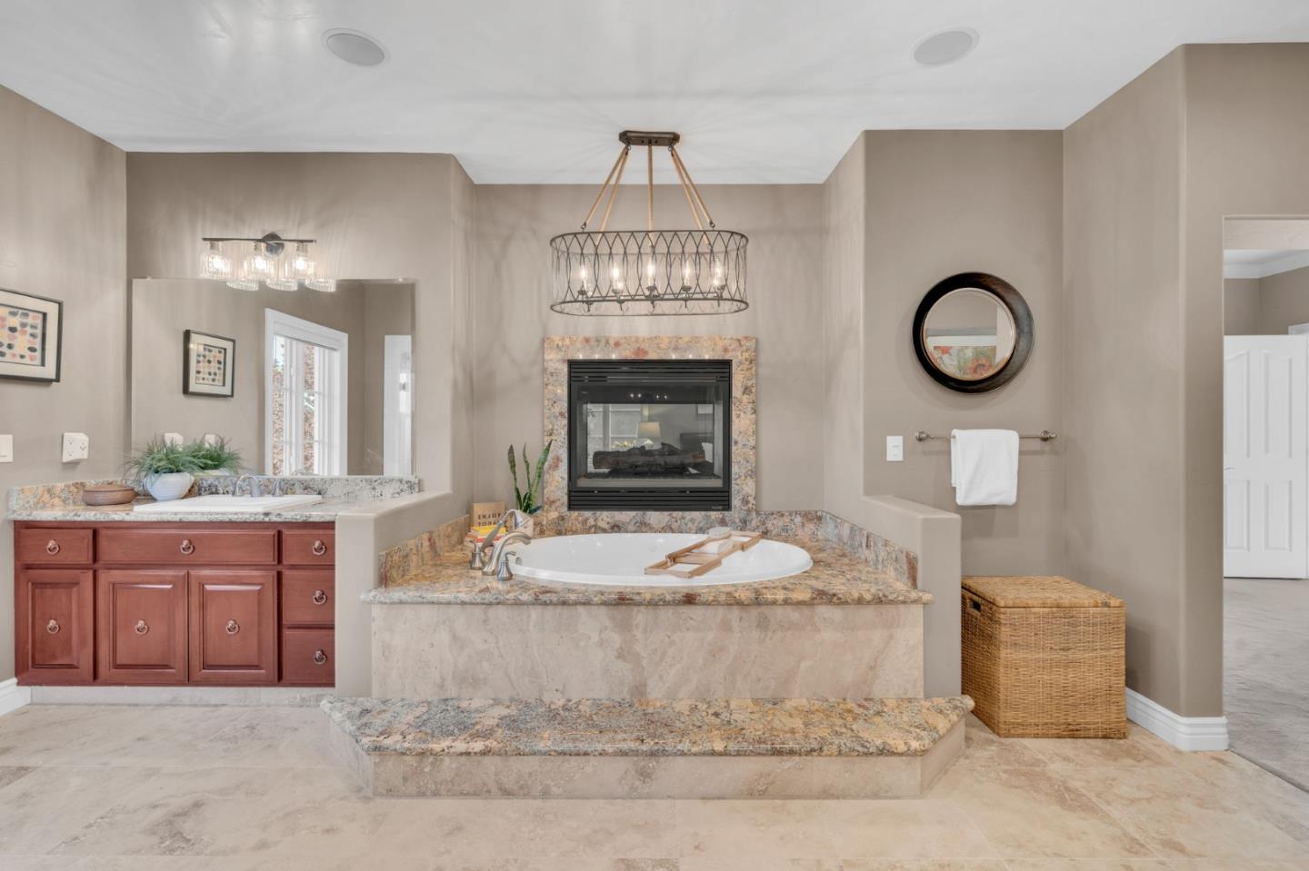 Detail Gallery Image 58 of 122 For 1850 Kickapoo Ct, Morgan Hill,  CA 95037 - 5 Beds | 5 Baths