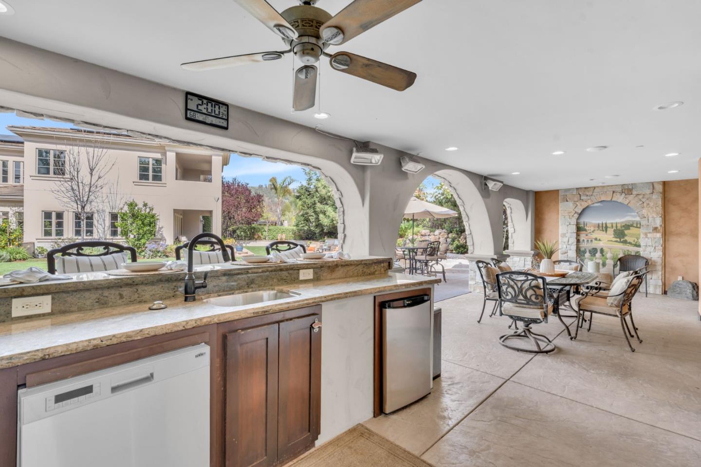 Detail Gallery Image 83 of 122 For 1850 Kickapoo Ct, Morgan Hill,  CA 95037 - 5 Beds | 5 Baths