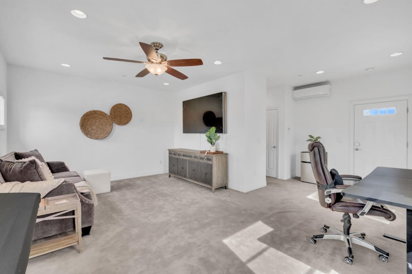 Detail Gallery Image 98 of 122 For 1850 Kickapoo Ct, Morgan Hill,  CA 95037 - 5 Beds | 5 Baths