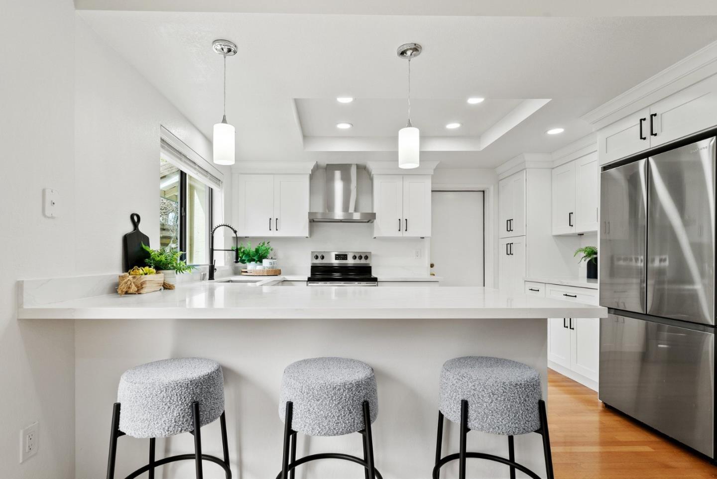 Detail Gallery Image 11 of 48 For 7242 Sharon Dr, San Jose,  CA 95129 - 3 Beds | 2 Baths