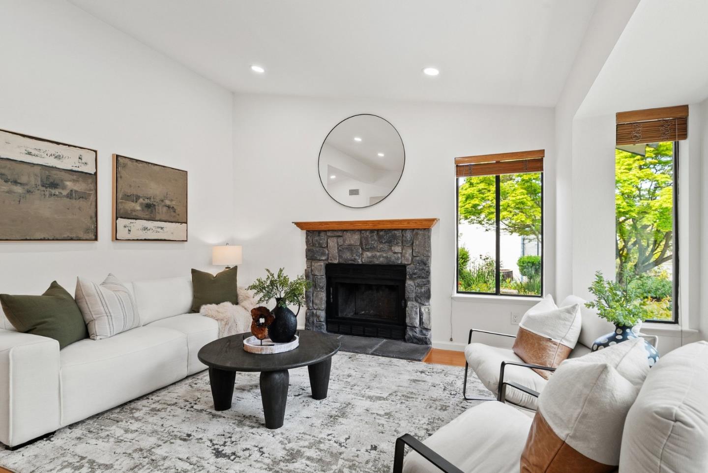 Detail Gallery Image 4 of 48 For 7242 Sharon Dr, San Jose,  CA 95129 - 3 Beds | 2 Baths