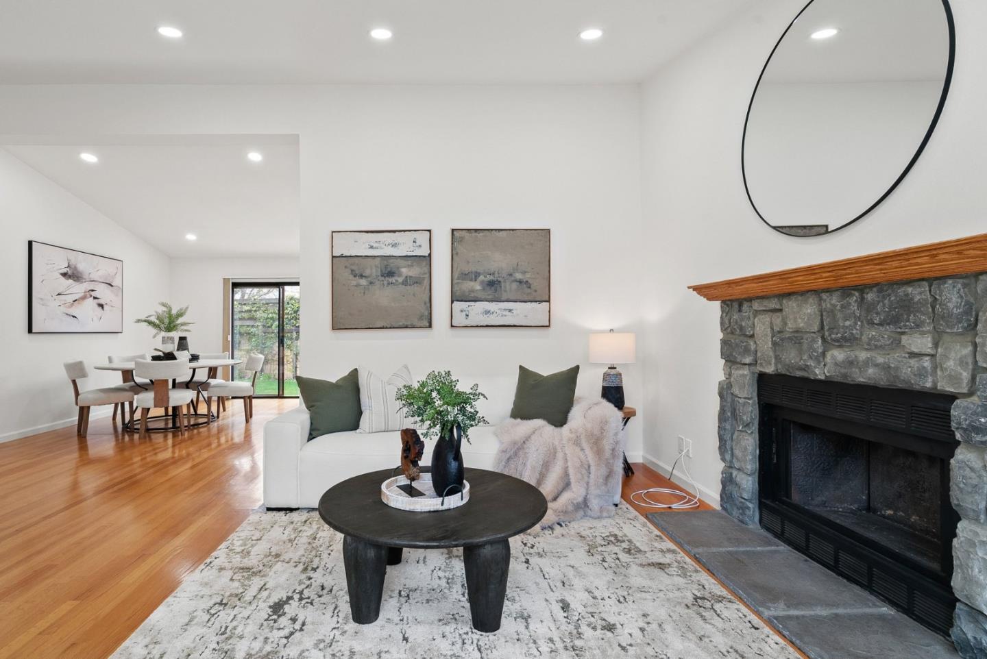 Detail Gallery Image 6 of 48 For 7242 Sharon Dr, San Jose,  CA 95129 - 3 Beds | 2 Baths