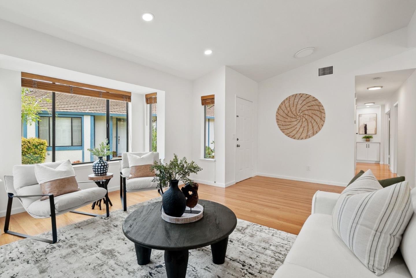 Detail Gallery Image 7 of 48 For 7242 Sharon Dr, San Jose,  CA 95129 - 3 Beds | 2 Baths