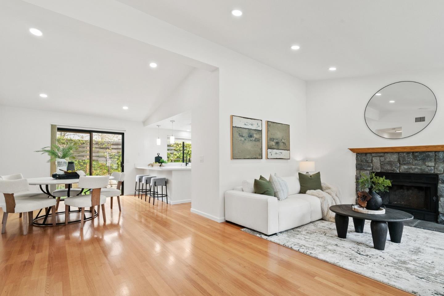 Detail Gallery Image 8 of 48 For 7242 Sharon Dr, San Jose,  CA 95129 - 3 Beds | 2 Baths