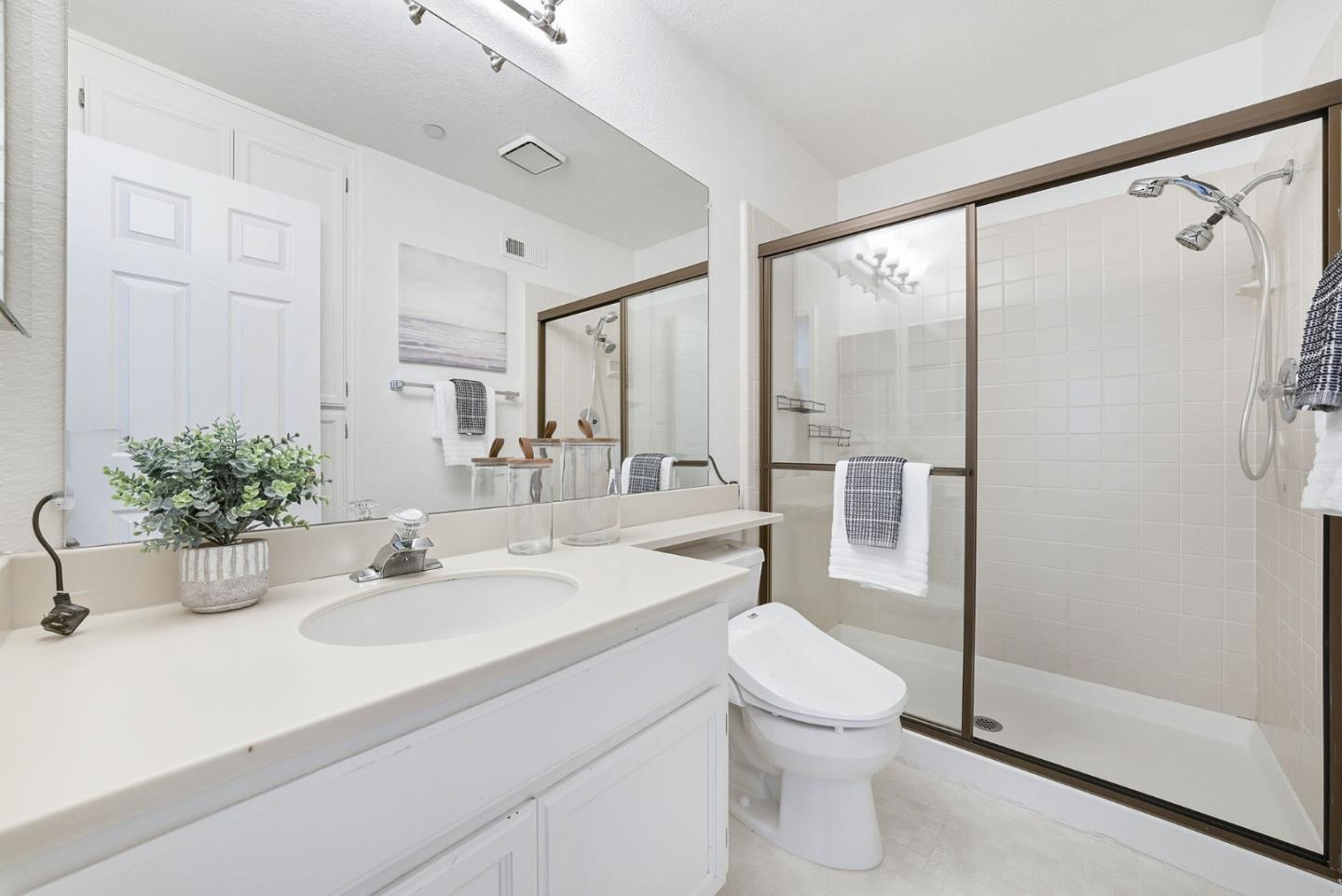 Photo #30: ML82038877 Listing: Photo #30