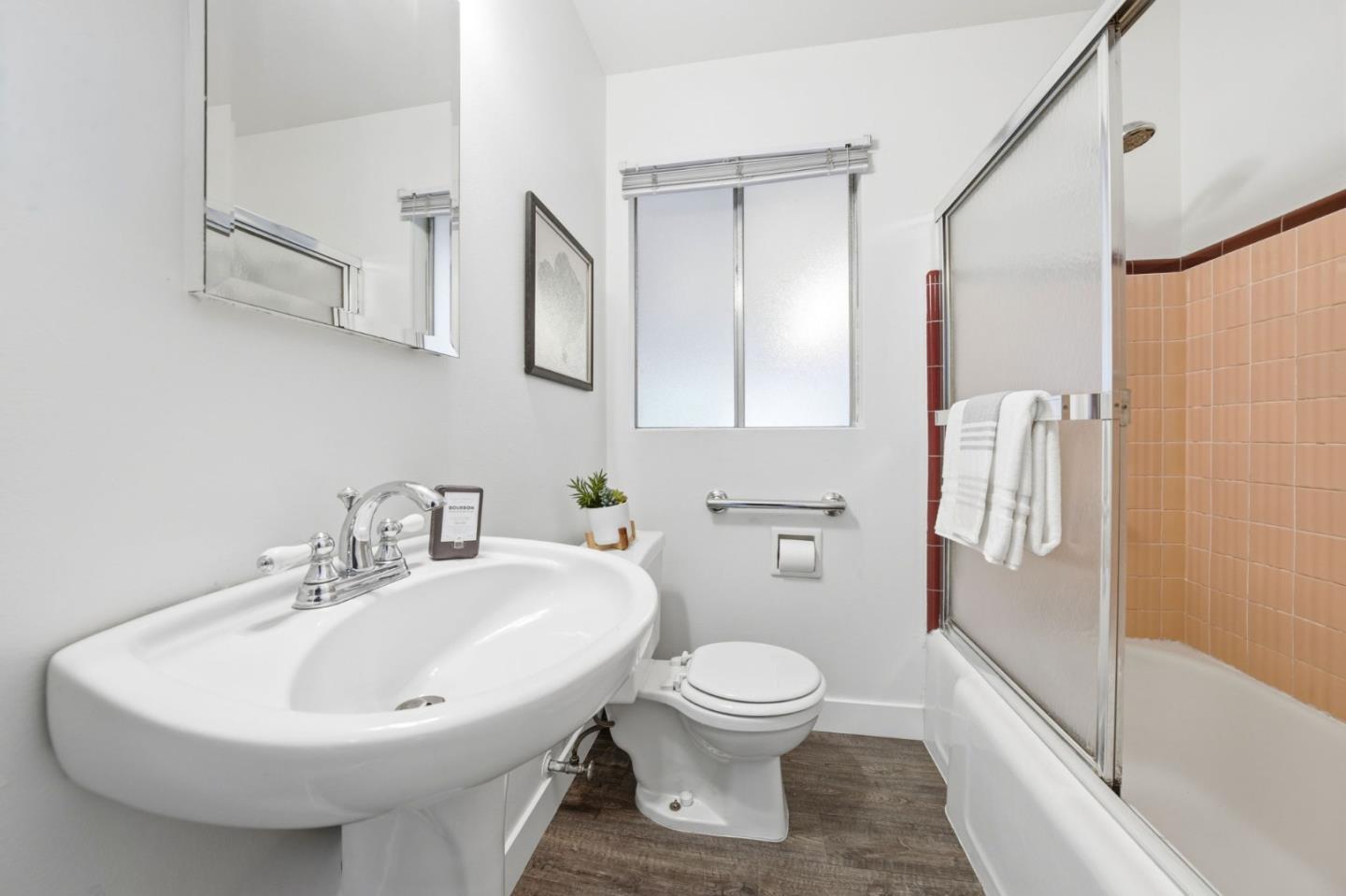 Detail Gallery Image 21 of 60 For 22389 Moyers St, Castro Valley,  CA 94546 - 3 Beds | 2 Baths