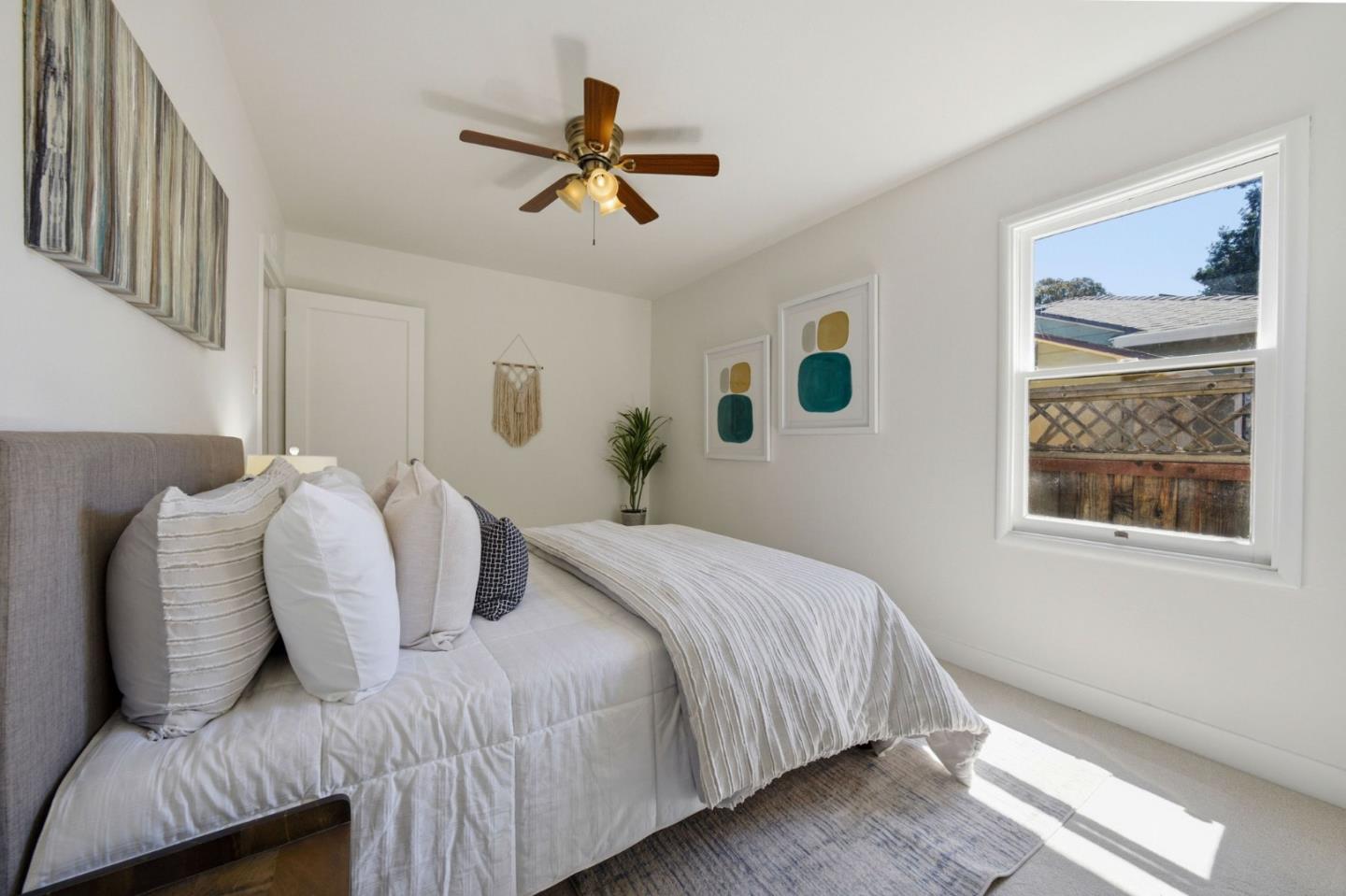 Detail Gallery Image 29 of 60 For 22389 Moyers St, Castro Valley,  CA 94546 - 3 Beds | 2 Baths