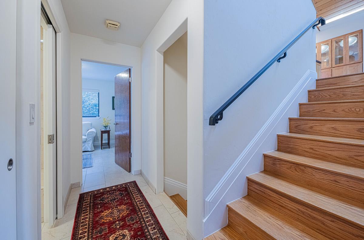 Detail Gallery Image 37 of 67 For 25207 Casiano Dr, Salinas,  CA 93908 - 4 Beds | 4 Baths