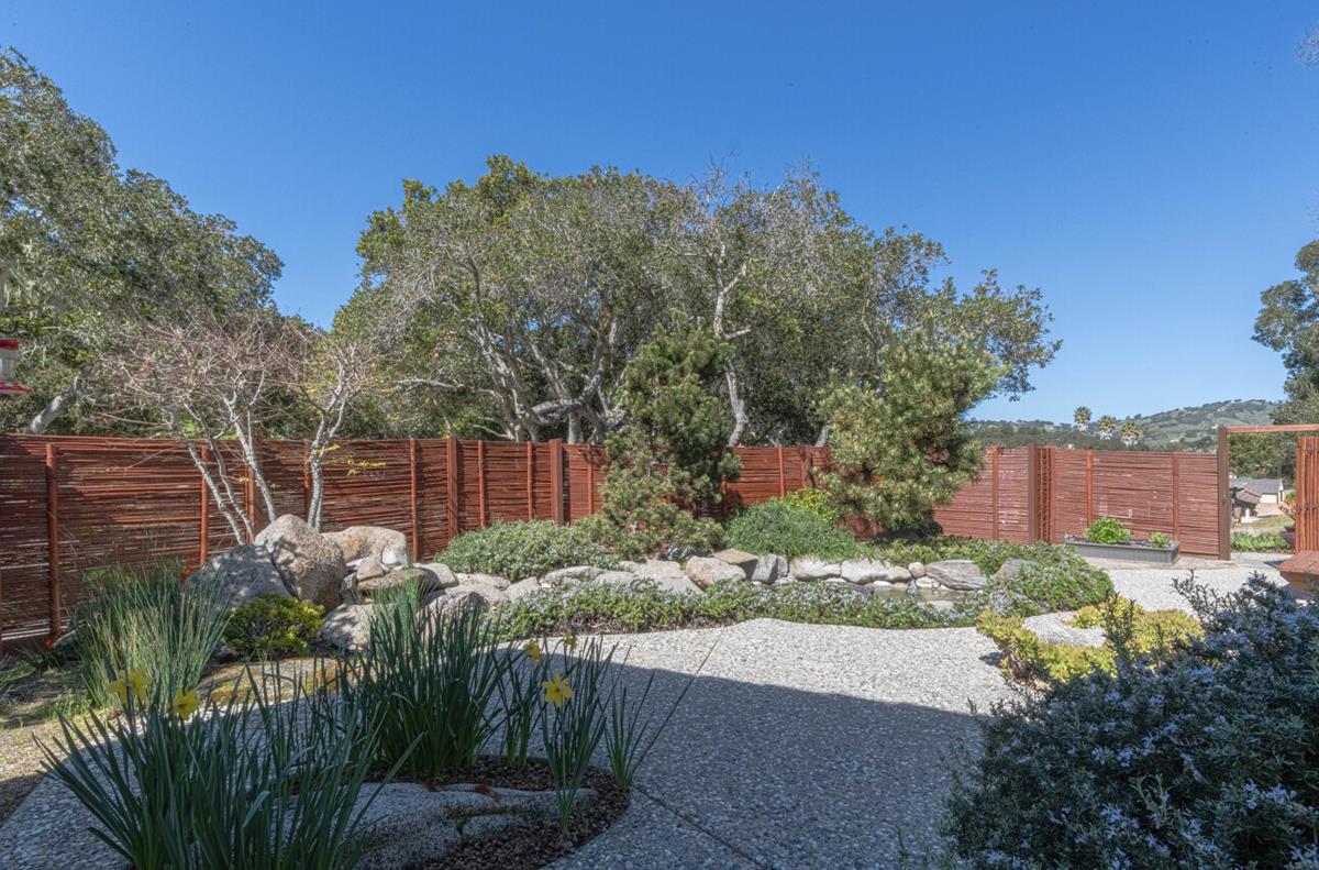 Detail Gallery Image 57 of 67 For 25207 Casiano Dr, Salinas,  CA 93908 - 4 Beds | 4 Baths