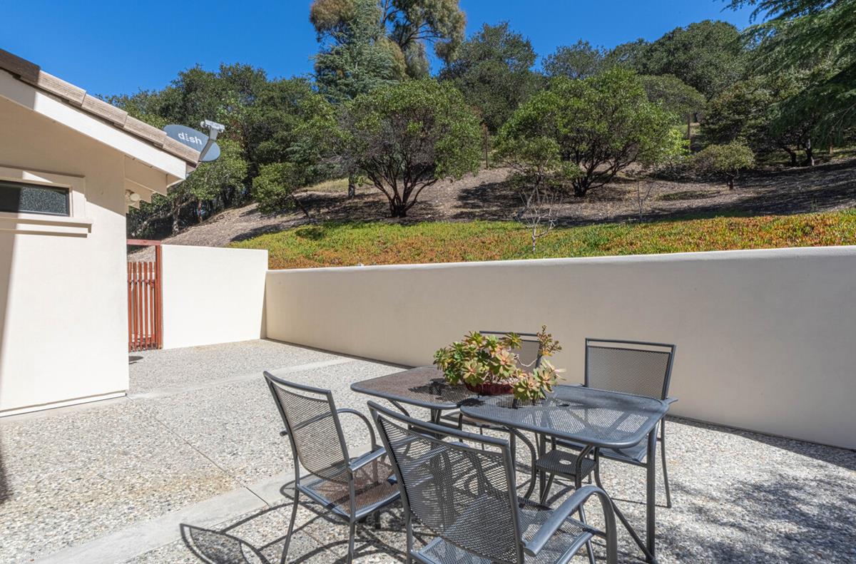 Detail Gallery Image 62 of 67 For 25207 Casiano Dr, Salinas,  CA 93908 - 4 Beds | 4 Baths