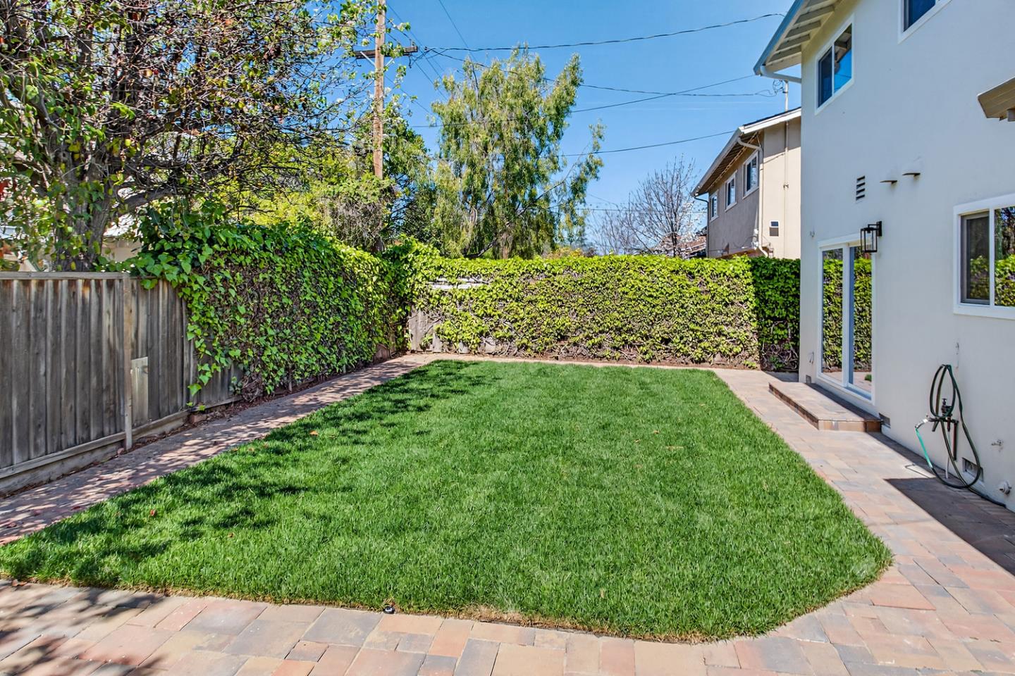 Detail Gallery Image 26 of 29 For 1565 Blackhawk Dr, Sunnyvale,  CA 94087 - 4 Beds | 3 Baths