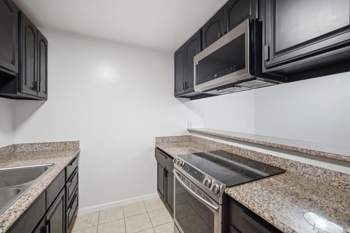 Detail Gallery Image 11 of 28 For 1 Appian Way #714-5,  South San Francisco,  CA 94080 - 1 Beds | 1 Baths