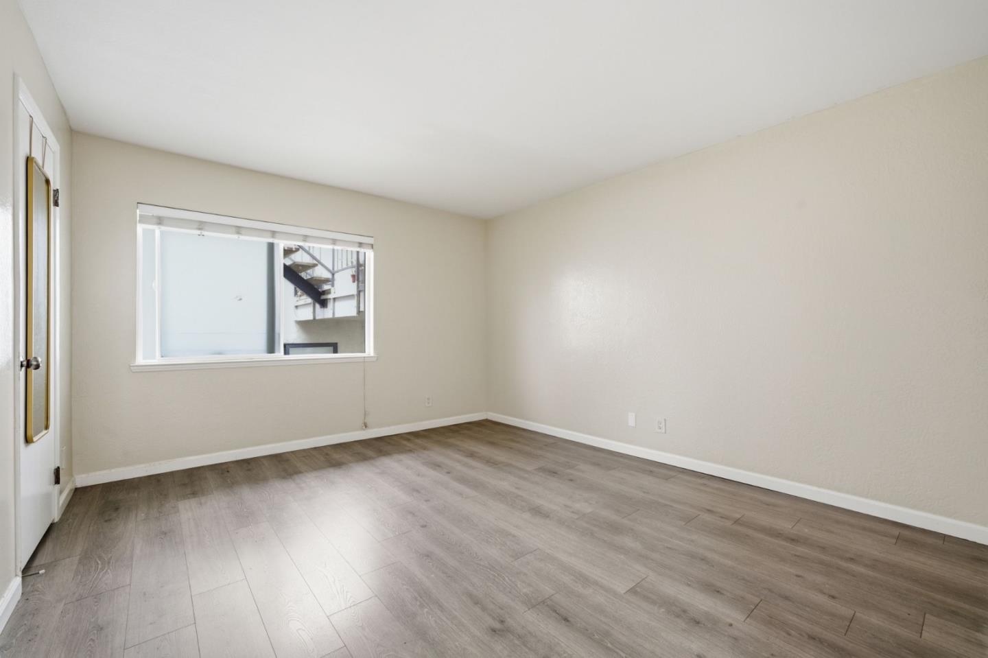 Detail Gallery Image 13 of 28 For 1 Appian Way #714-5,  South San Francisco,  CA 94080 - 1 Beds | 1 Baths