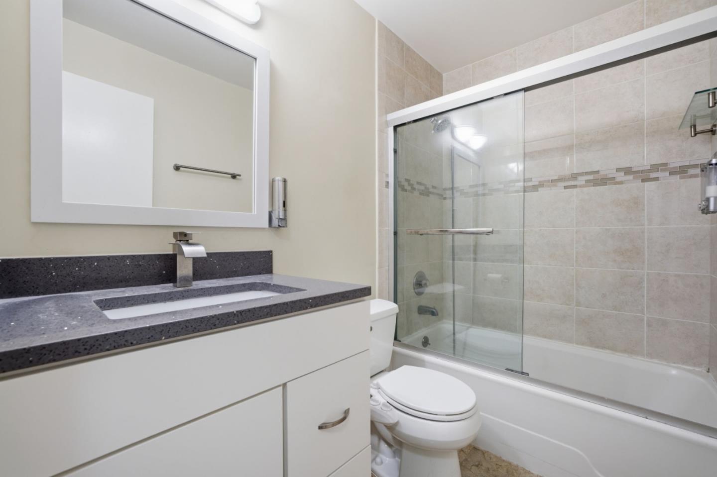 Detail Gallery Image 15 of 28 For 1 Appian Way #714-5,  South San Francisco,  CA 94080 - 1 Beds | 1 Baths