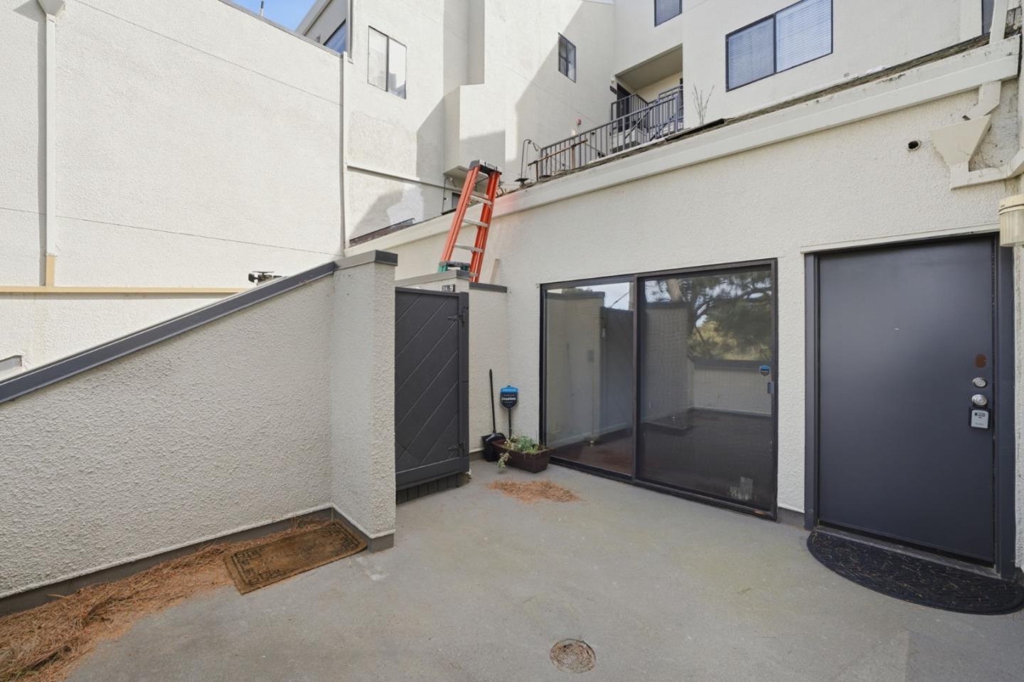 Detail Gallery Image 27 of 28 For 1 Appian Way #714-5,  South San Francisco,  CA 94080 - 1 Beds | 1 Baths