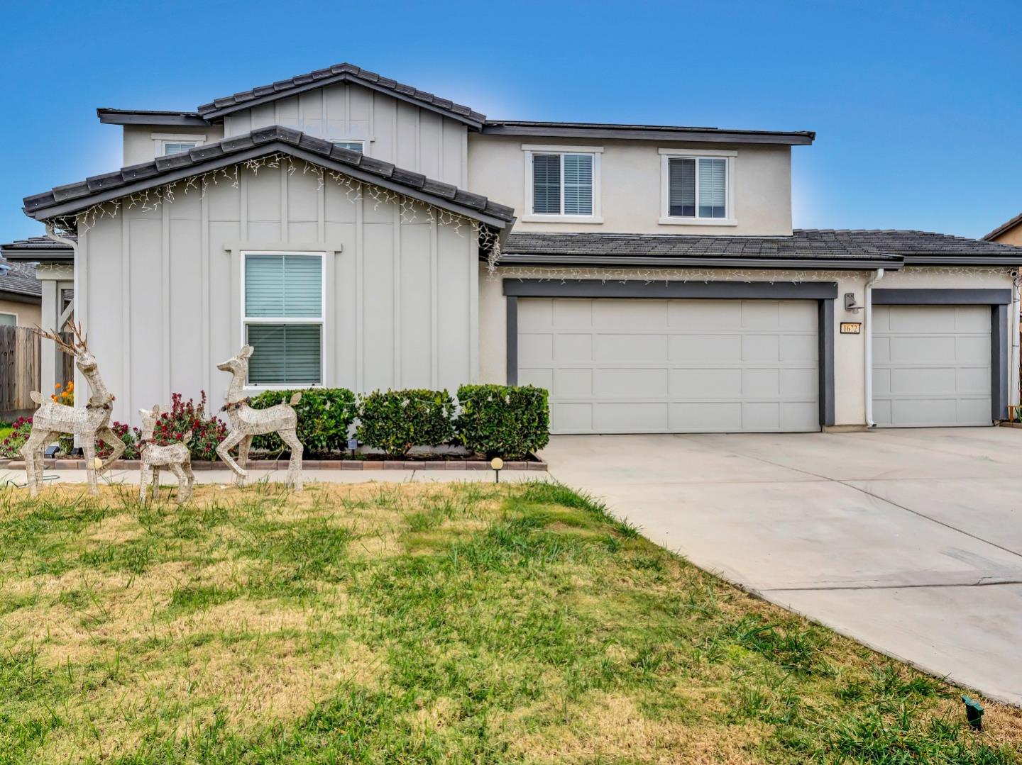 Detail Gallery Image 46 of 47 For 1672 Thistle Ln, Los Banos,  CA 93635 - 5 Beds | 3/1 Baths