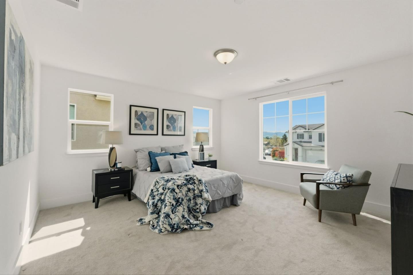 Detail Gallery Image 23 of 49 For 1207 Walker Peak Way, Hollister,  CA 95023 - 3 Beds | 2/1 Baths