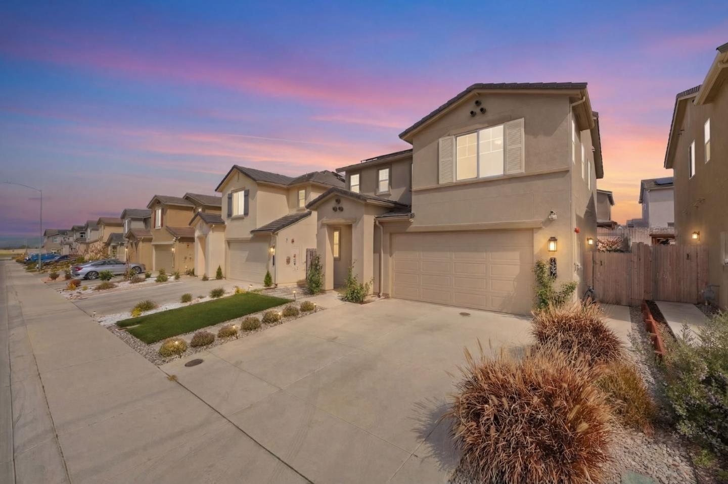 Detail Gallery Image 37 of 49 For 1207 Walker Peak Way, Hollister,  CA 95023 - 3 Beds | 2/1 Baths