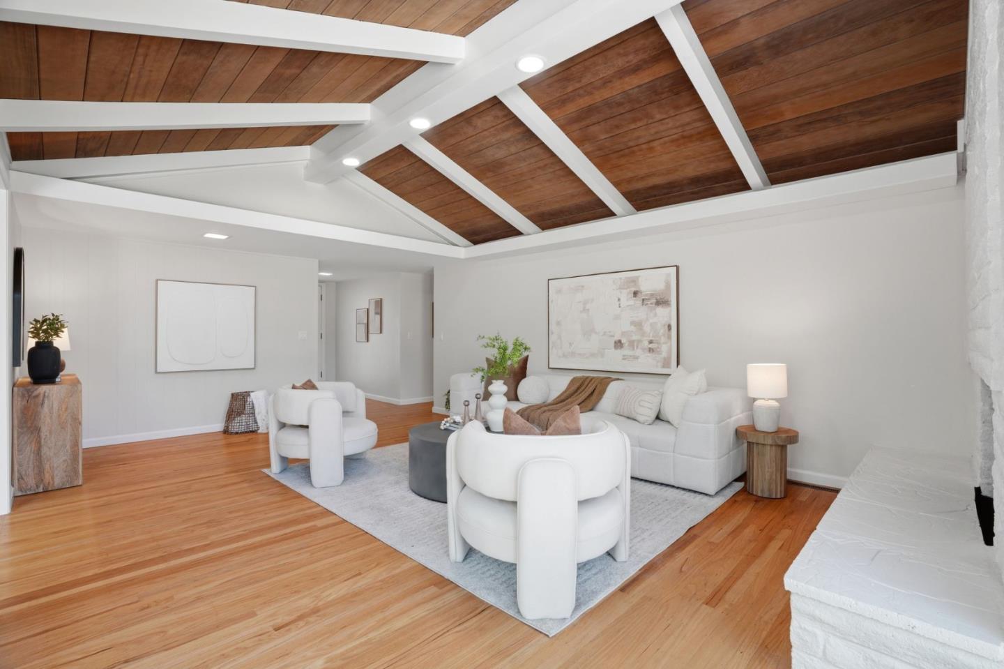 Detail Gallery Image 10 of 66 For 500 Kiely Blvd, Santa Clara,  CA 95051 - 4 Beds | 2 Baths