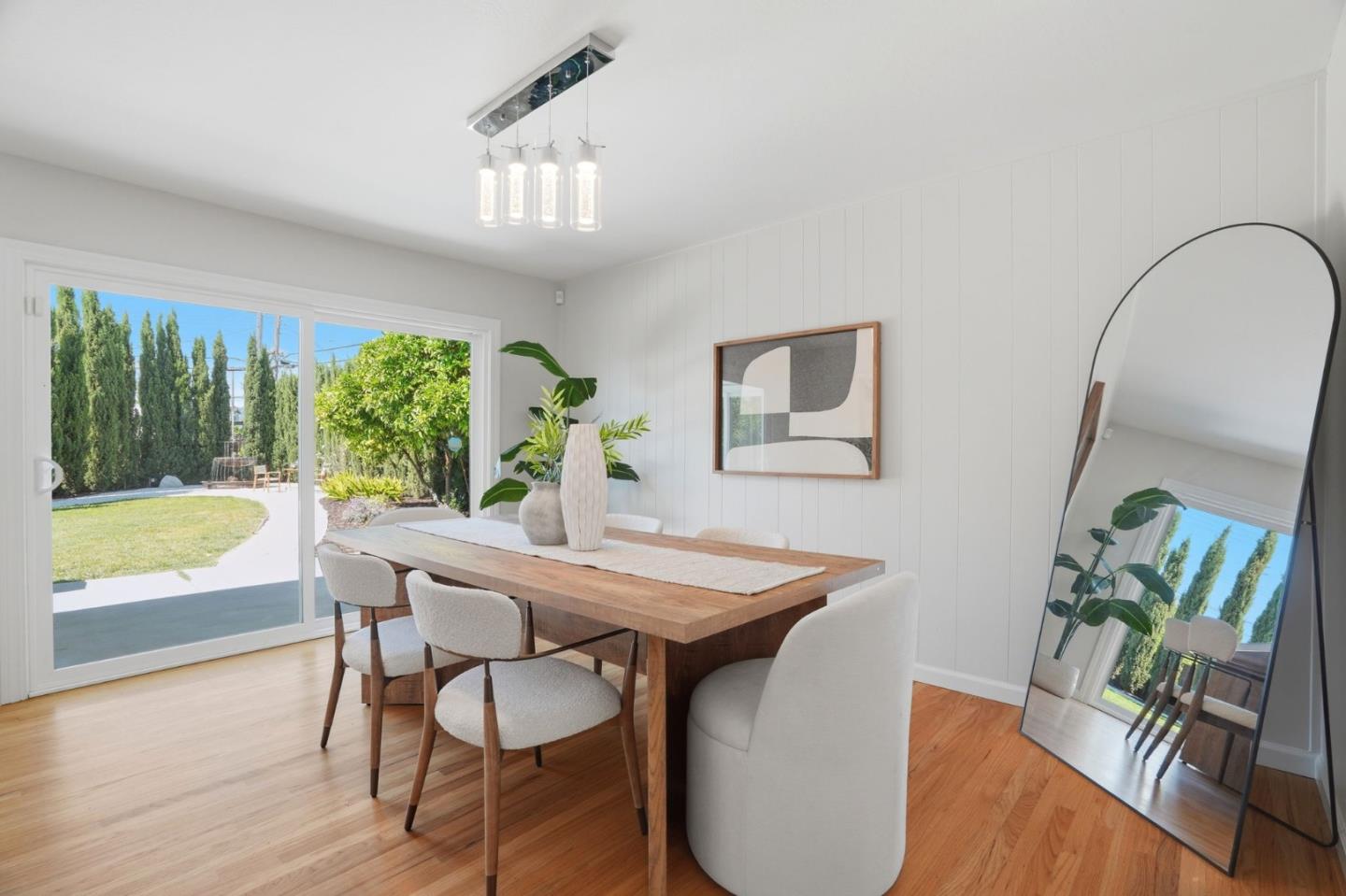 Detail Gallery Image 12 of 66 For 500 Kiely Blvd, Santa Clara,  CA 95051 - 4 Beds | 2 Baths