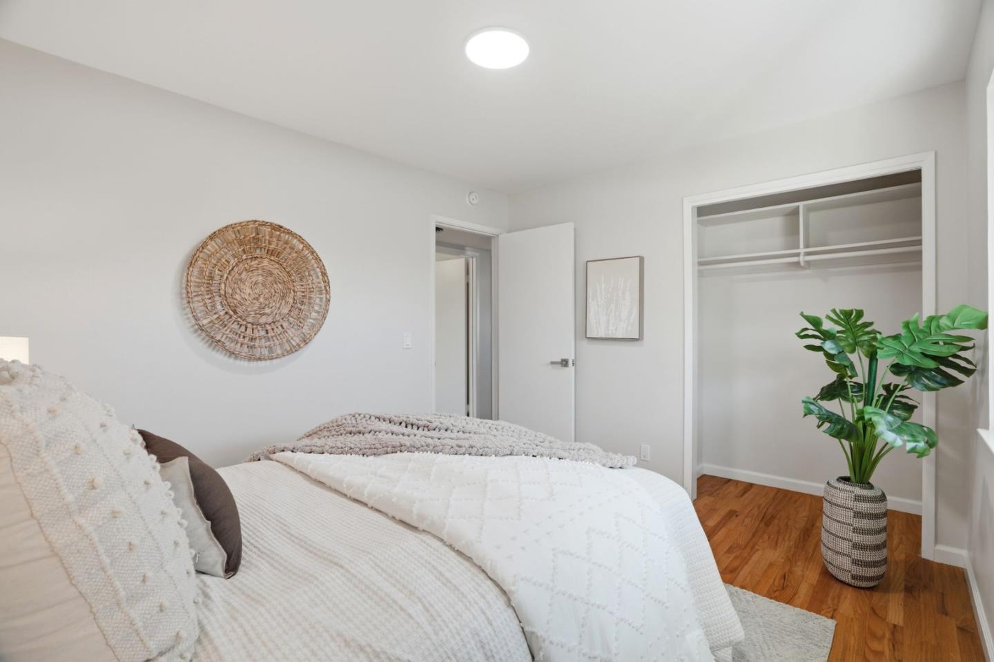 Detail Gallery Image 28 of 66 For 500 Kiely Blvd, Santa Clara,  CA 95051 - 4 Beds | 2 Baths