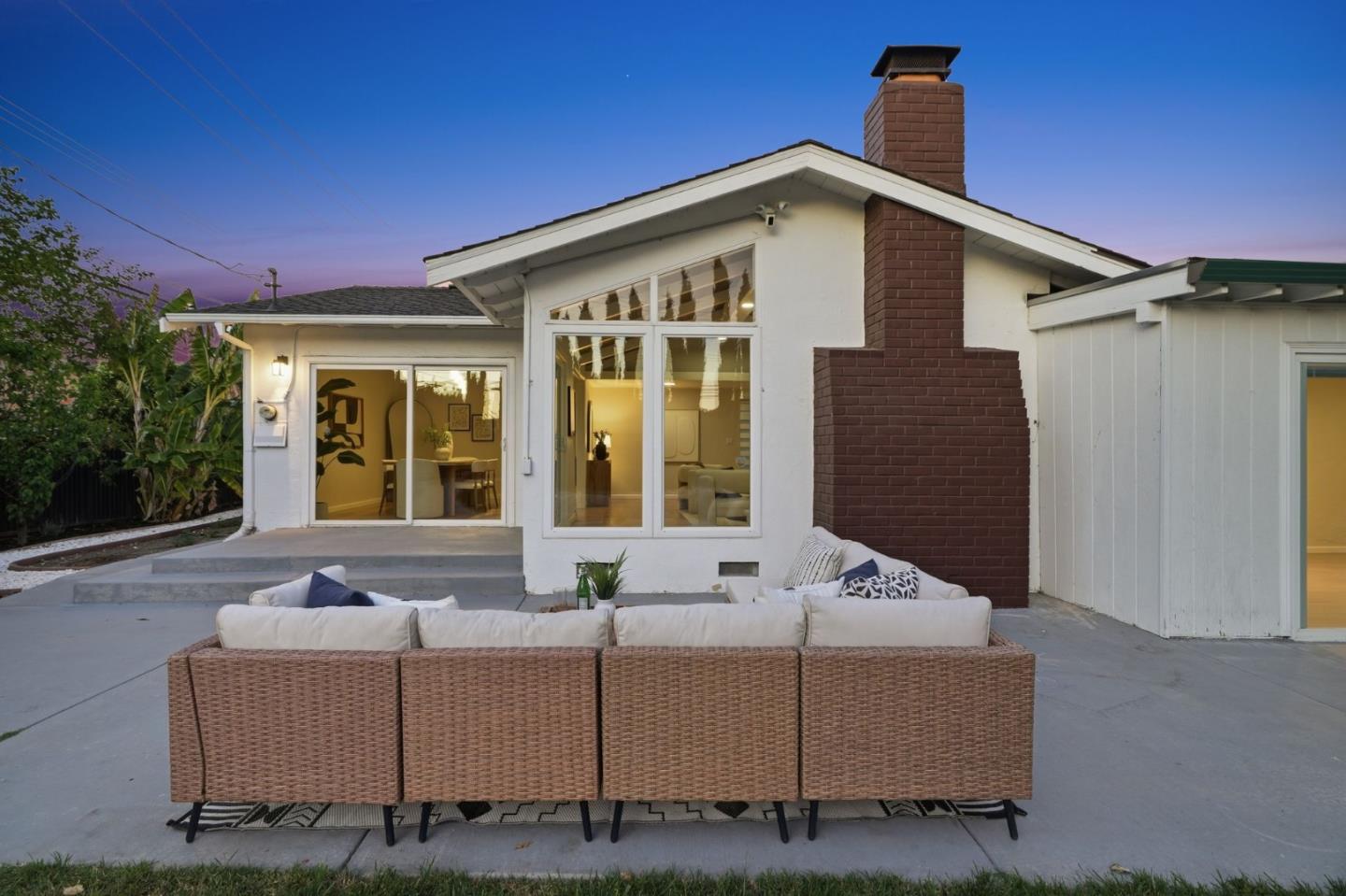 Detail Gallery Image 42 of 66 For 500 Kiely Blvd, Santa Clara,  CA 95051 - 4 Beds | 2 Baths