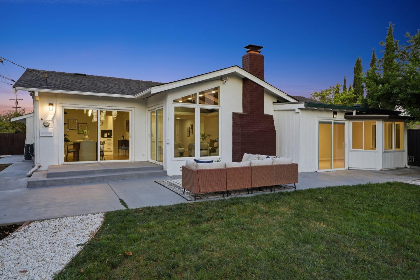 Detail Gallery Image 44 of 66 For 500 Kiely Blvd, Santa Clara,  CA 95051 - 4 Beds | 2 Baths