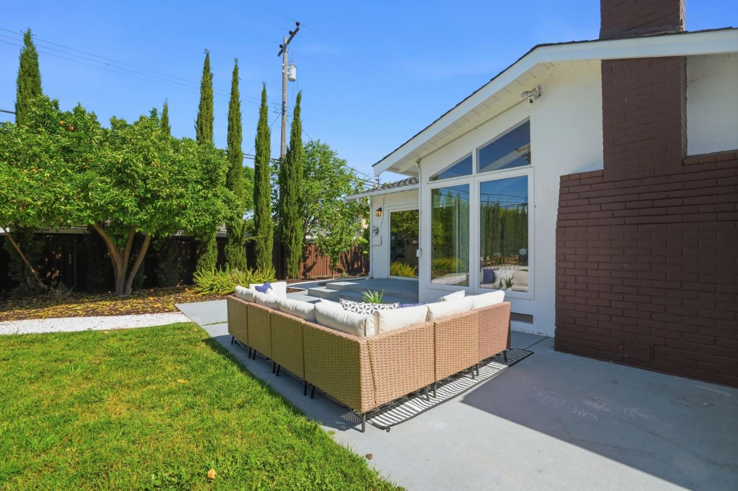 Detail Gallery Image 53 of 66 For 500 Kiely Blvd, Santa Clara,  CA 95051 - 4 Beds | 2 Baths