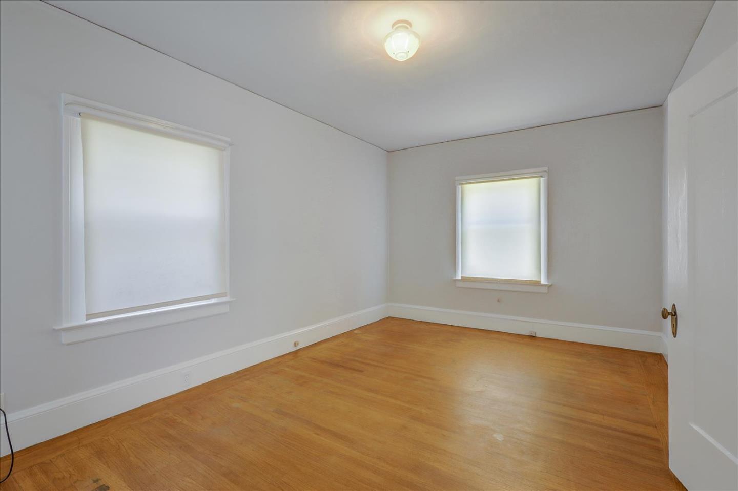 Detail Gallery Image 16 of 30 For 422 Vernon St, Oakland,  CA 94610 - 2 Beds | 1 Baths