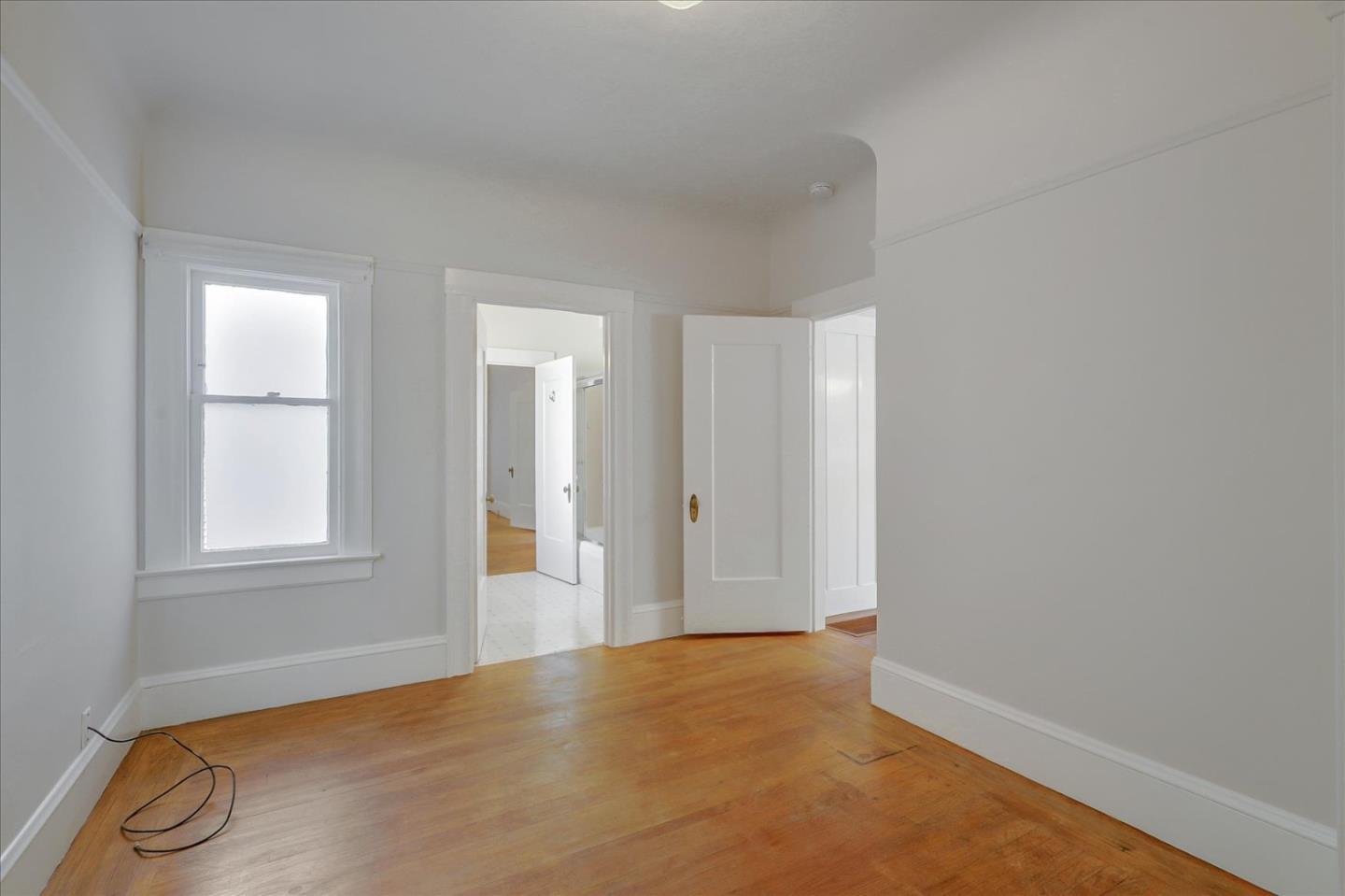 Detail Gallery Image 19 of 30 For 422 Vernon St, Oakland,  CA 94610 - 2 Beds | 1 Baths