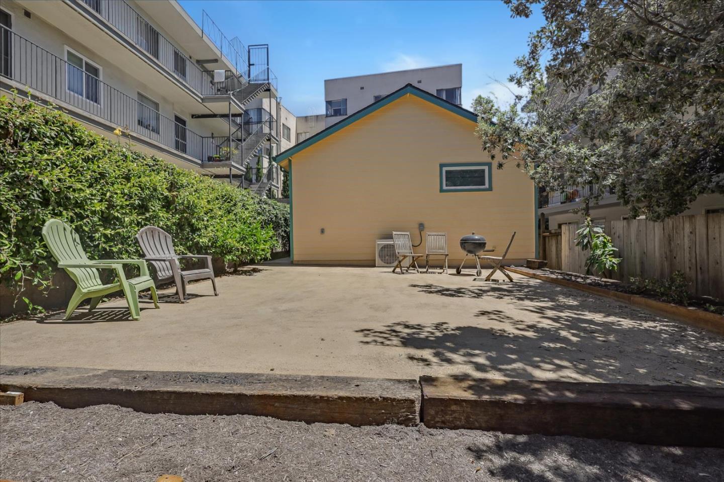 Detail Gallery Image 27 of 30 For 422 Vernon St, Oakland,  CA 94610 - 2 Beds | 1 Baths