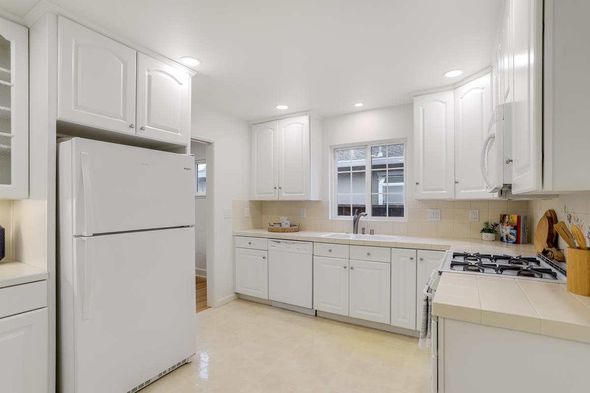 Detail Gallery Image 14 of 33 For 3471 San Marcos Way, Santa Clara,  CA 95051 - 3 Beds | 2 Baths